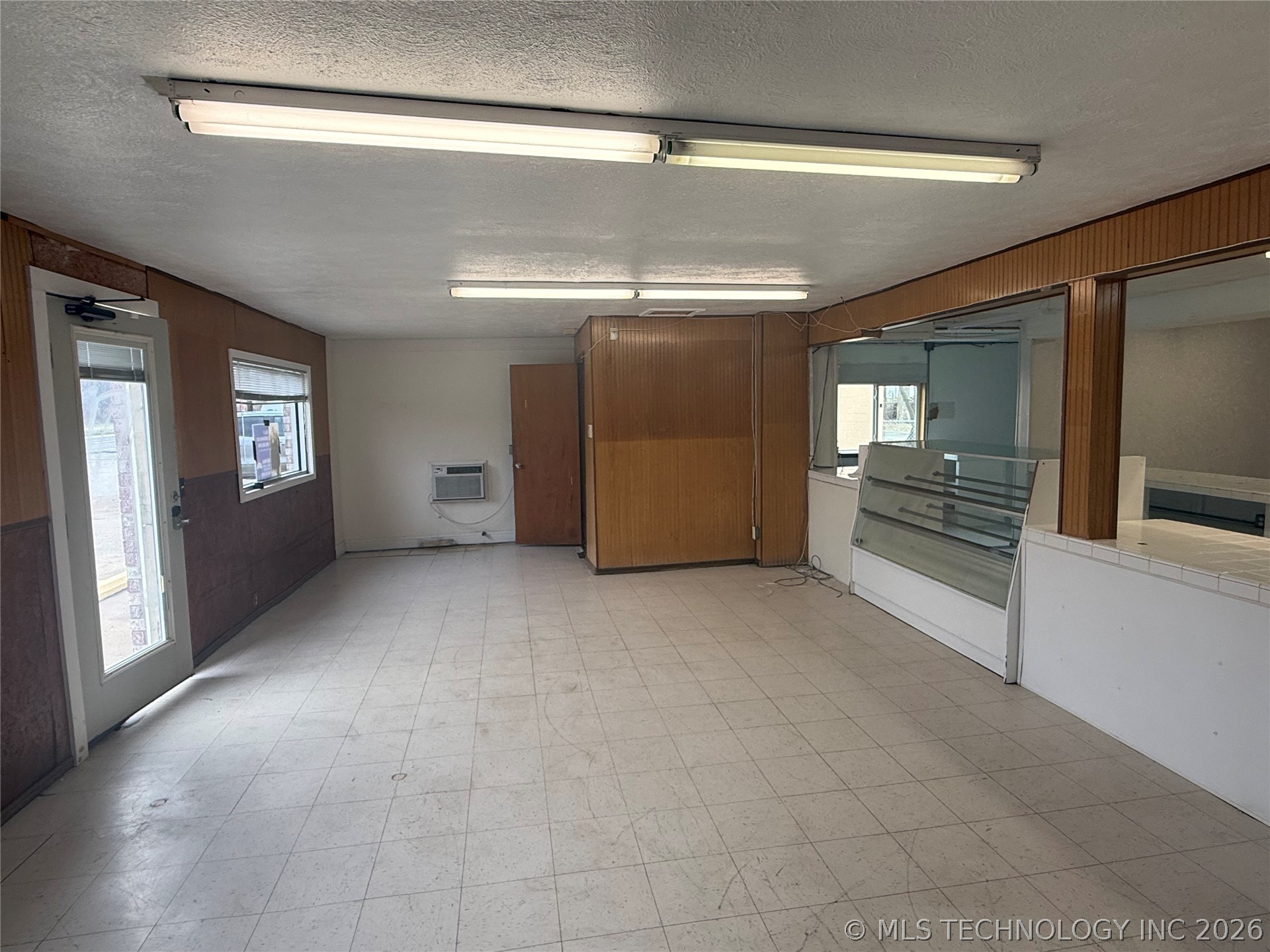 1226 Main Street Property Photo 27