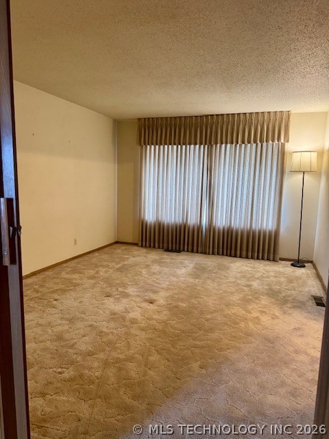 4770 S Hudson Place Property Photo 4