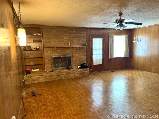 4770 S Hudson Place Property Photo 5