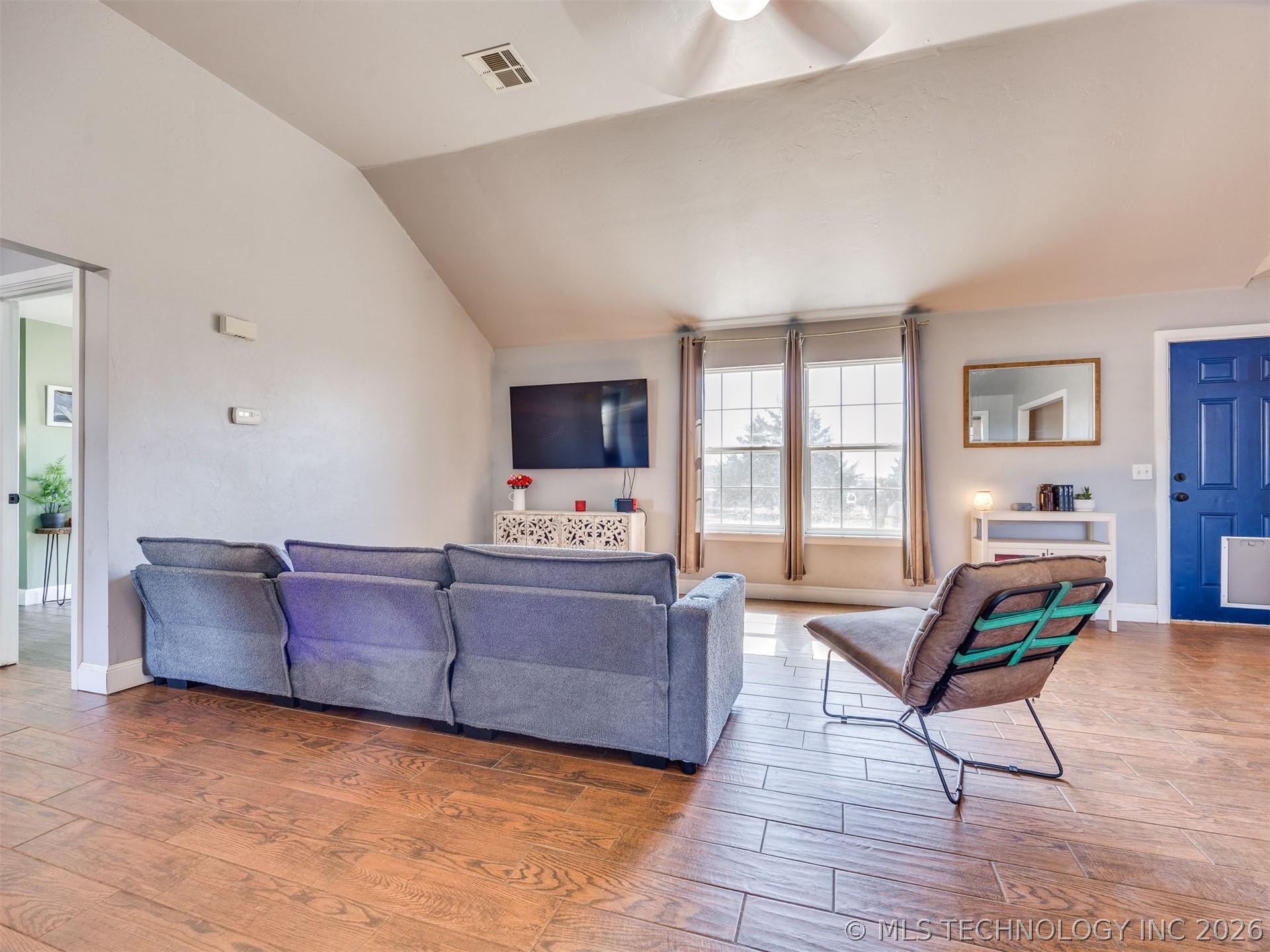 1320 Kristin Lane Property Photo 5