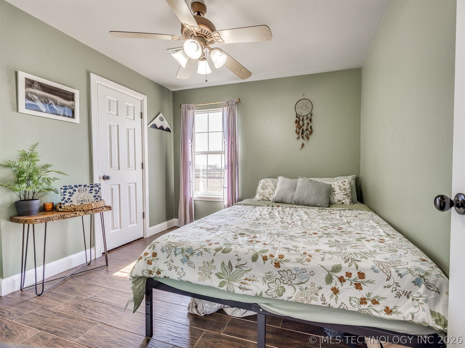 1320 Kristin Lane Property Photo 6