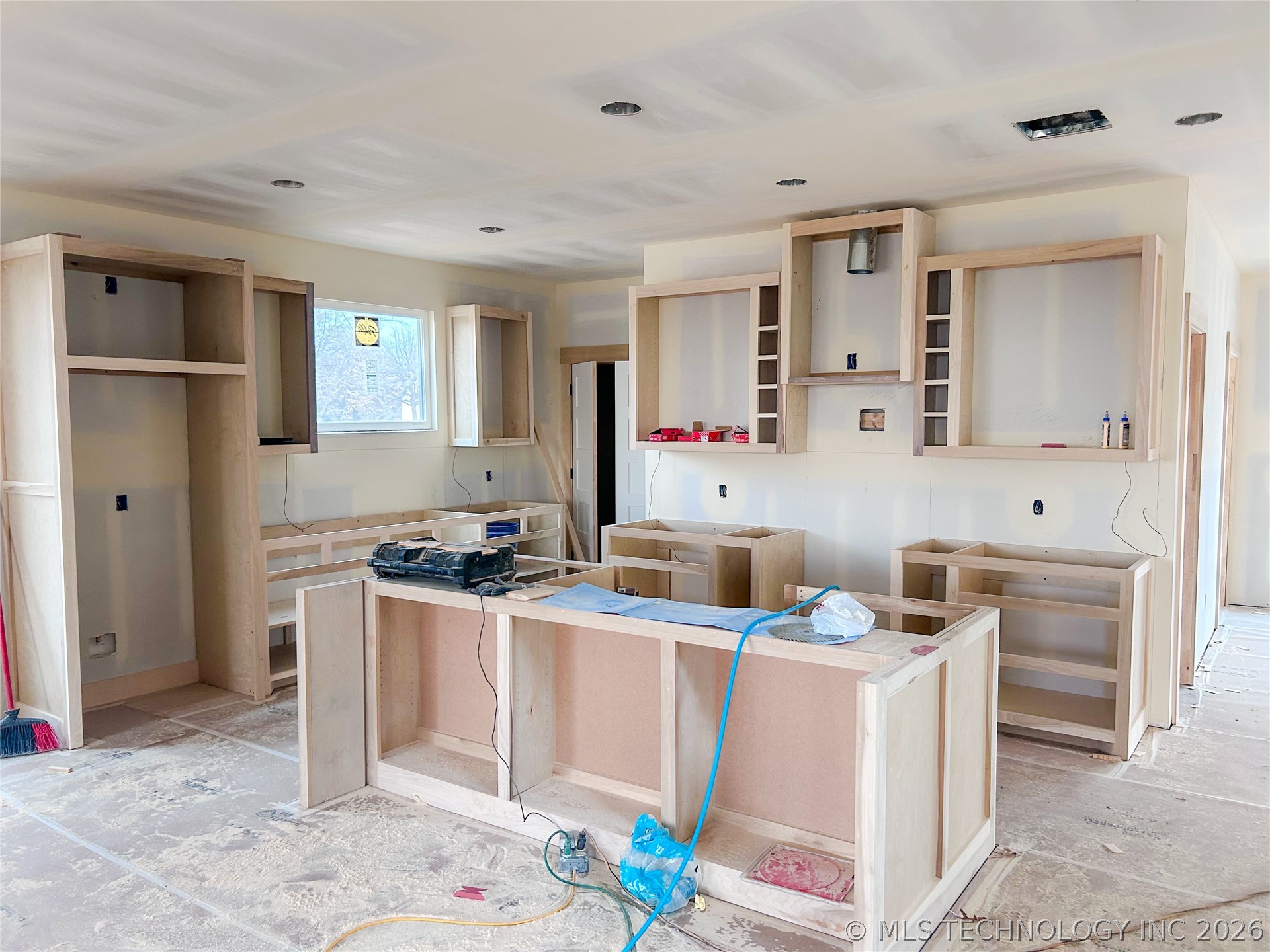 116771 S 4299 Loop Property Photo 11