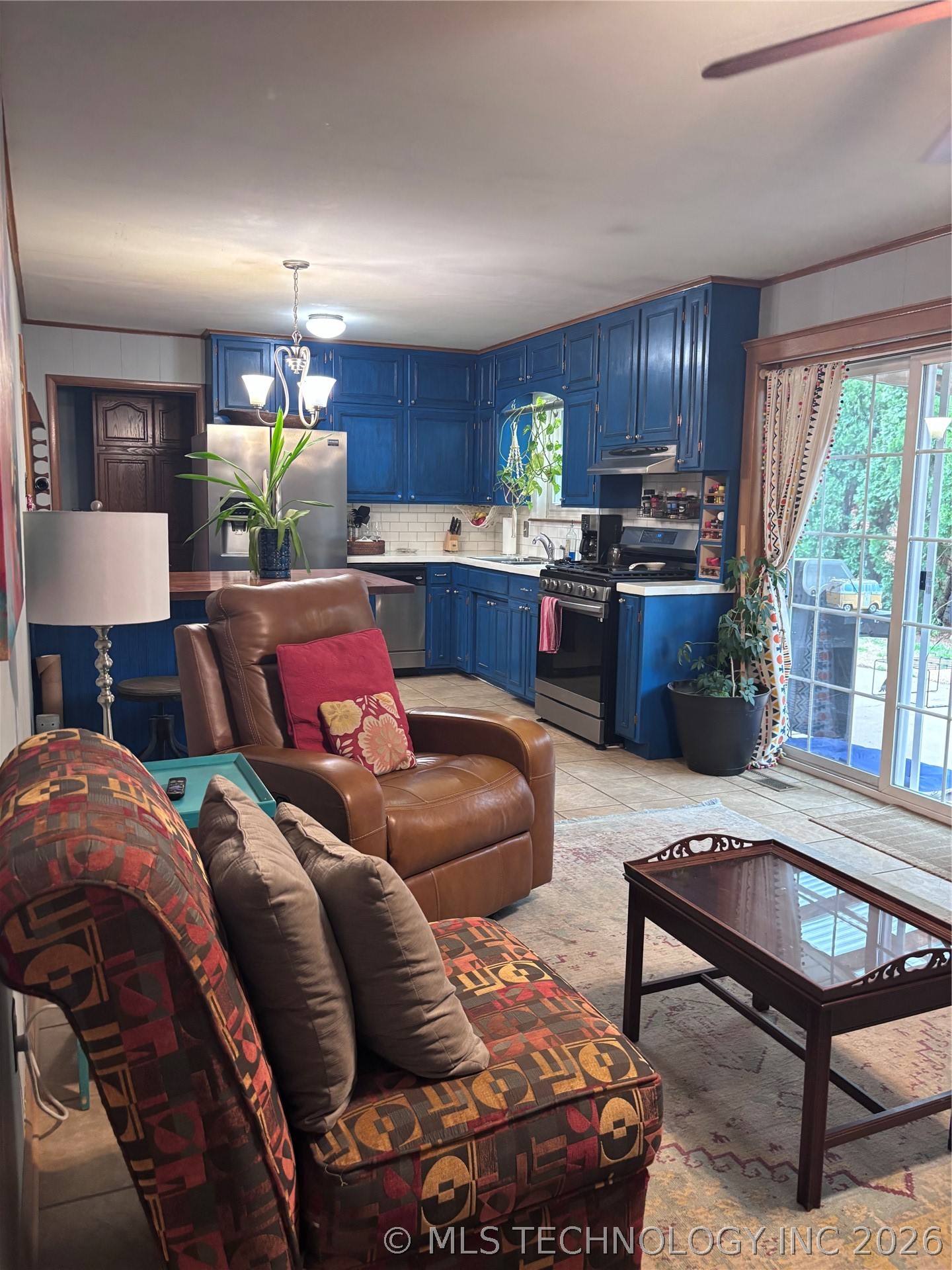 1868 E 57th Place Property Photo 2