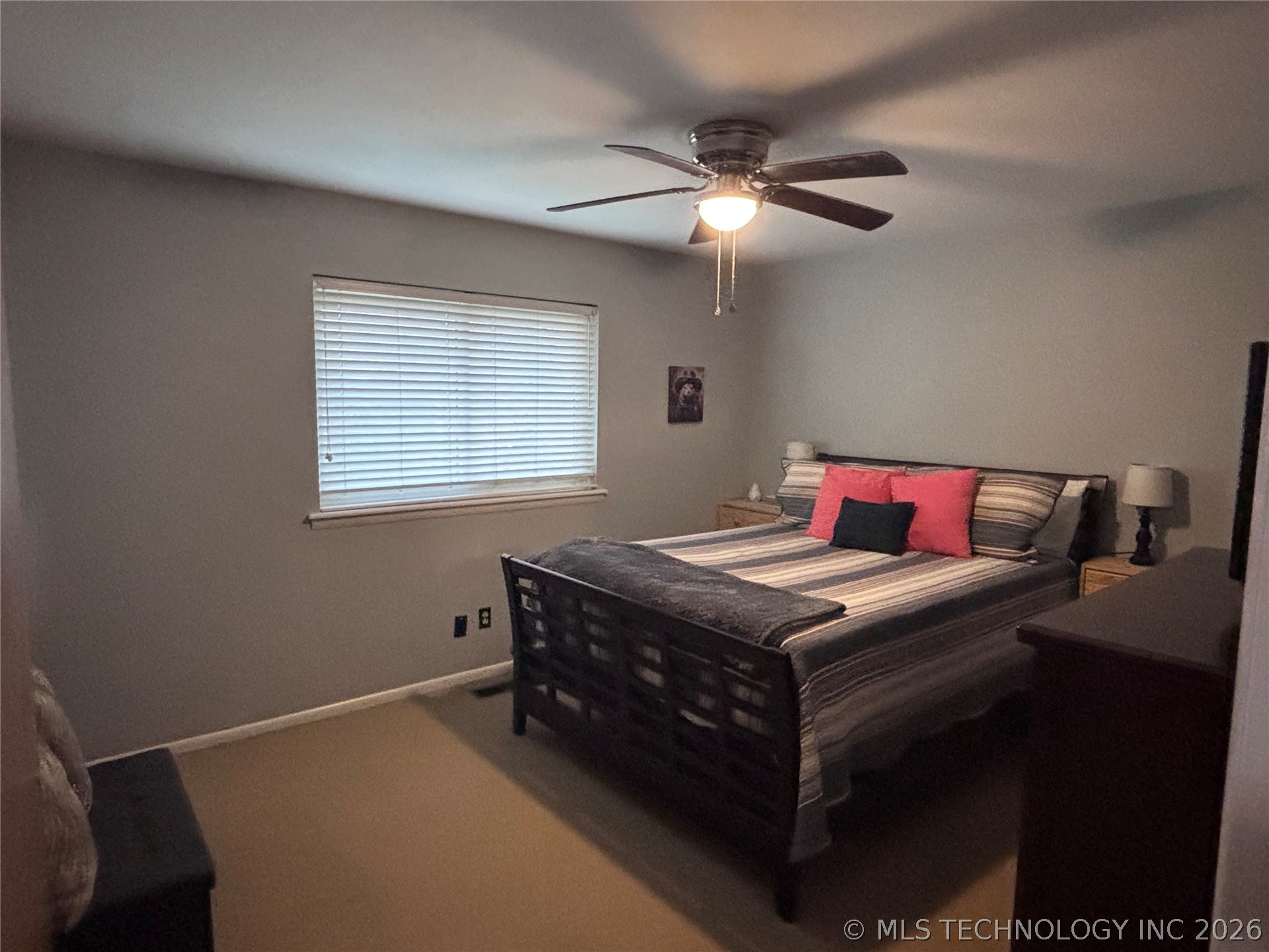 1868 E 57th Place Property Photo 10