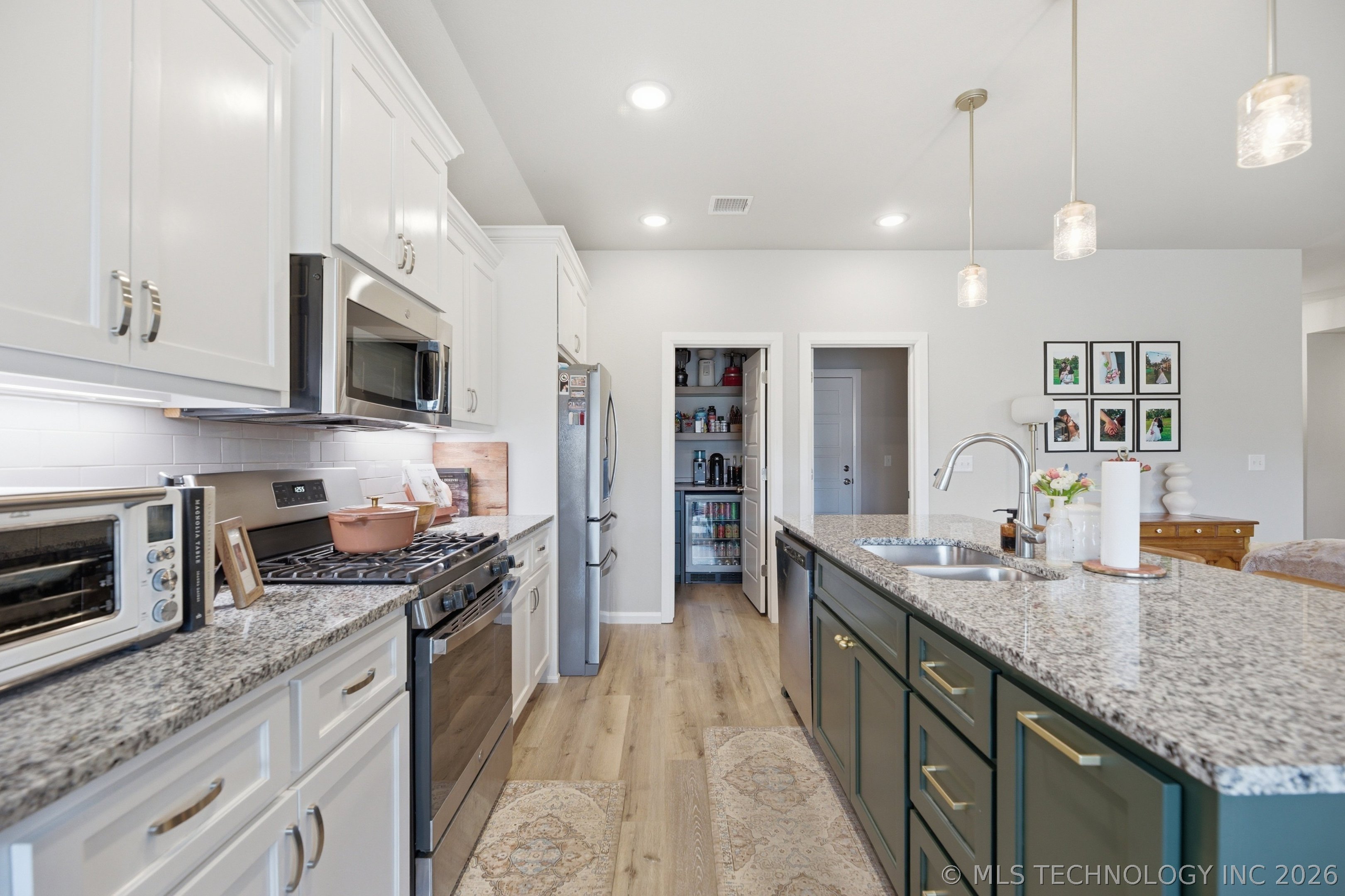 28007 E 107th Street S Property Photo 10