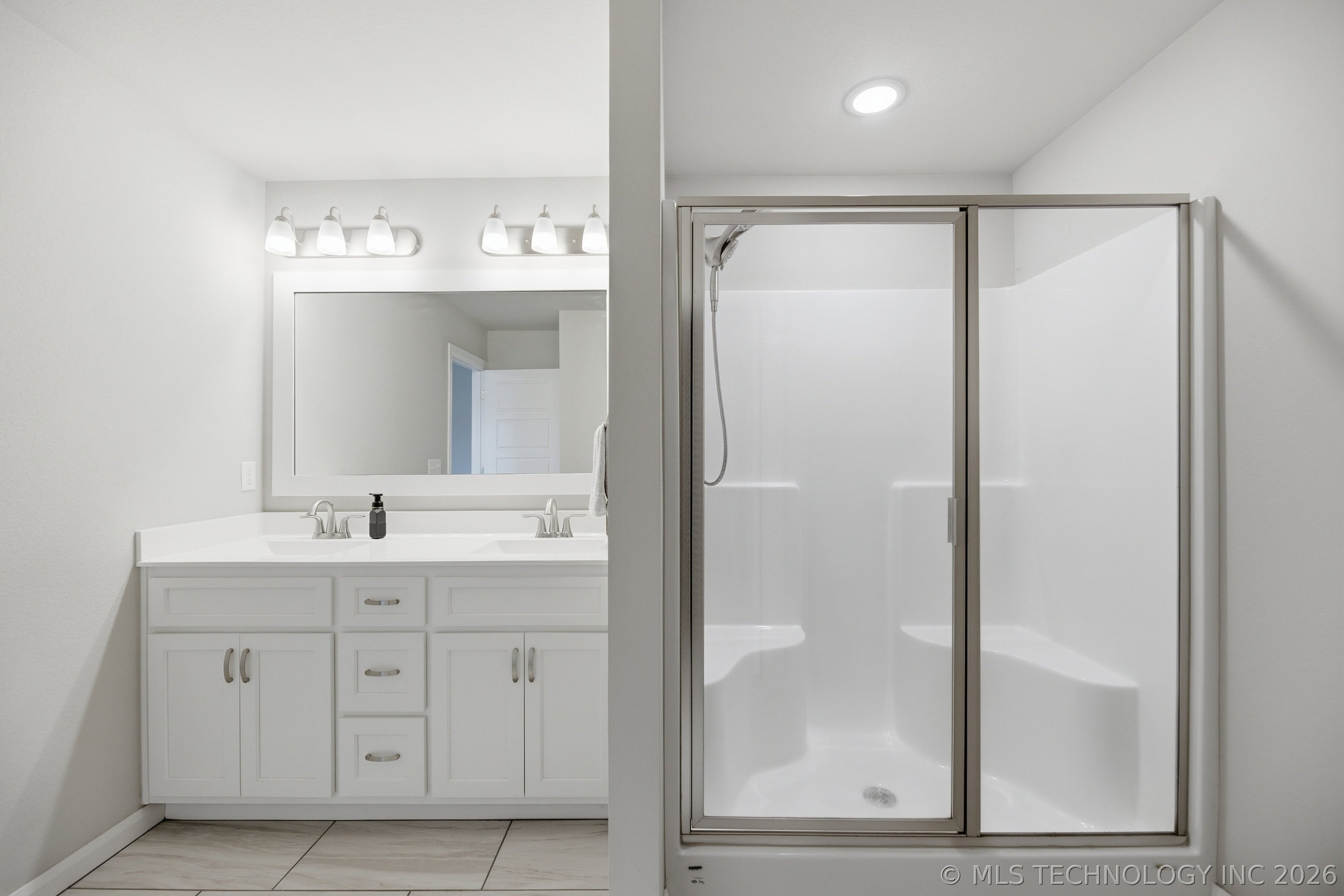 28007 E 107th Street S Property Photo 24