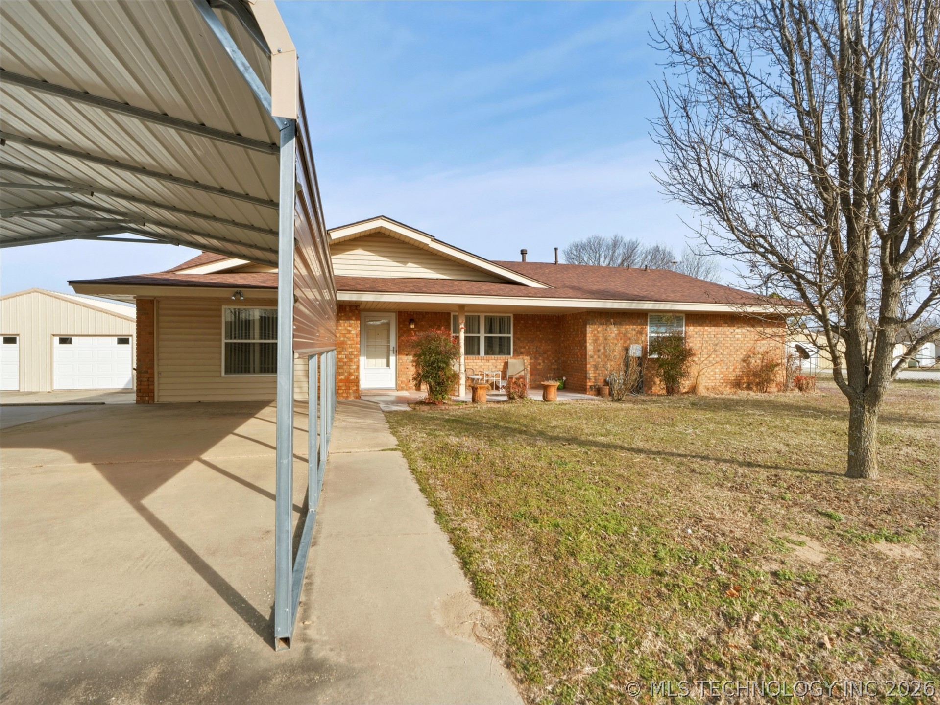 11922 County Road 3570 Property Photo 3