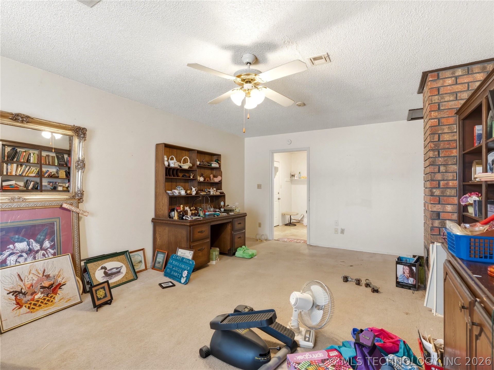 11922 County Road 3570 Property Photo 17