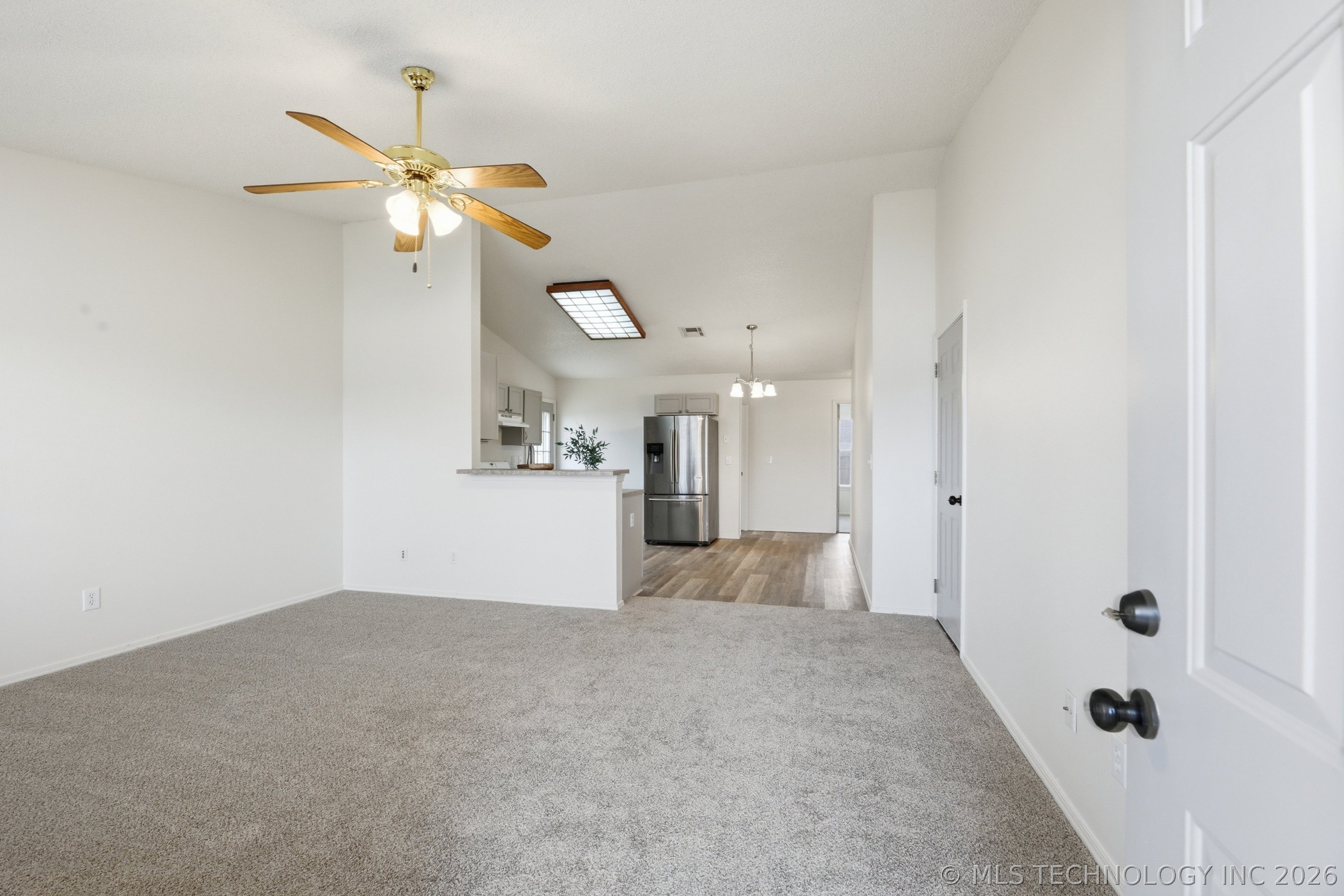 14905 E 89th Place N Property Photo 3