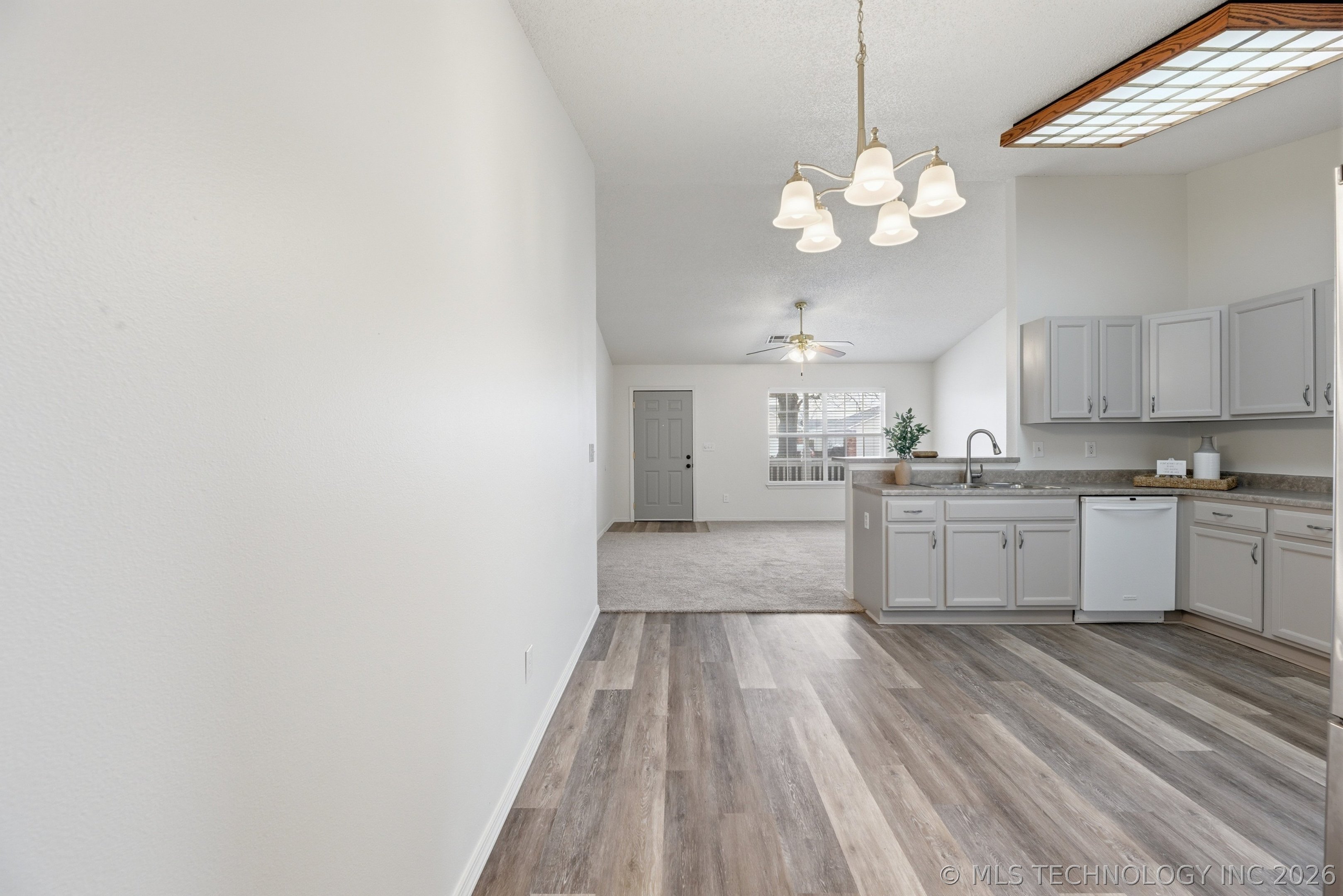 14905 E 89th Place N Property Photo 12