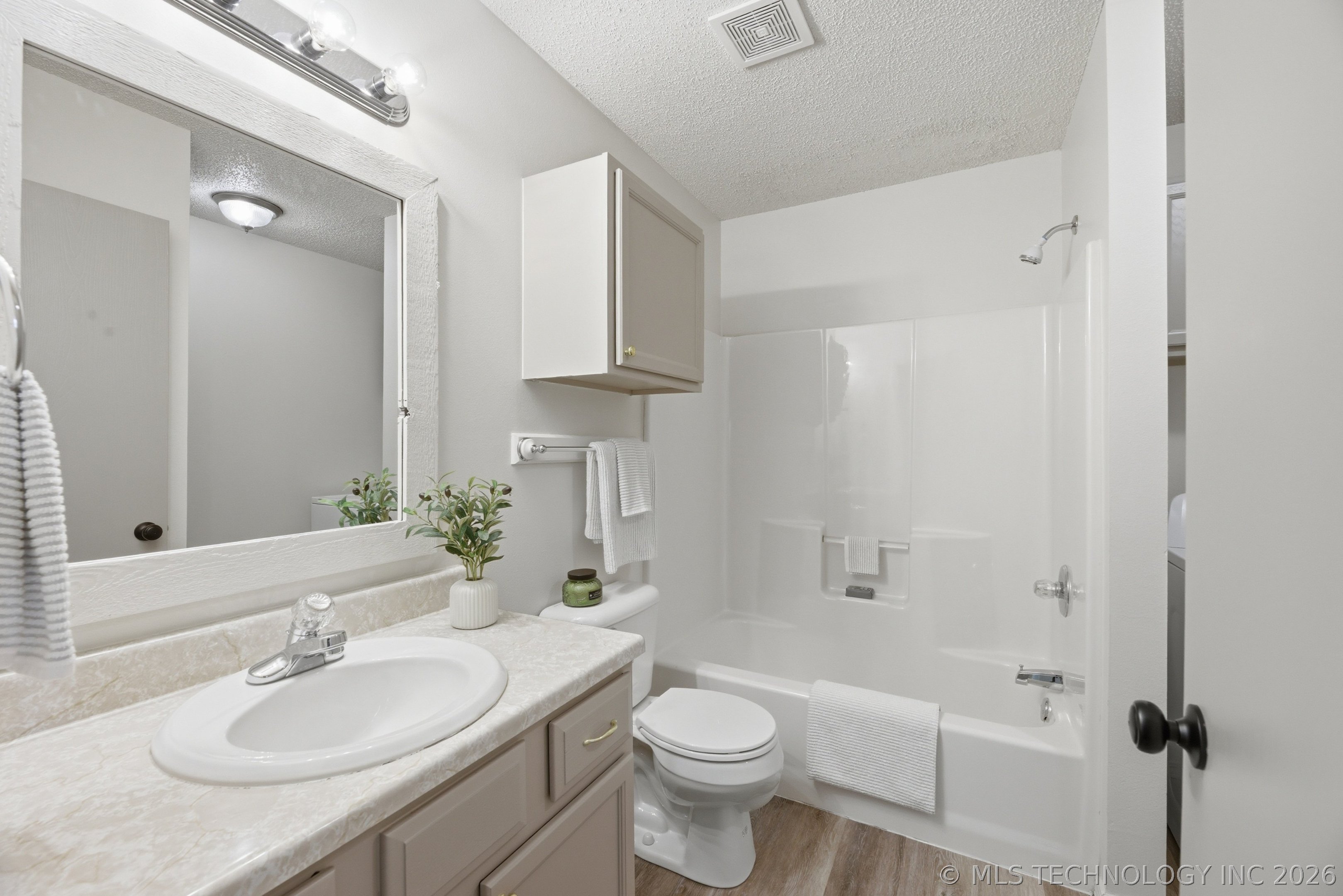 14905 E 89th Place N Property Photo 16