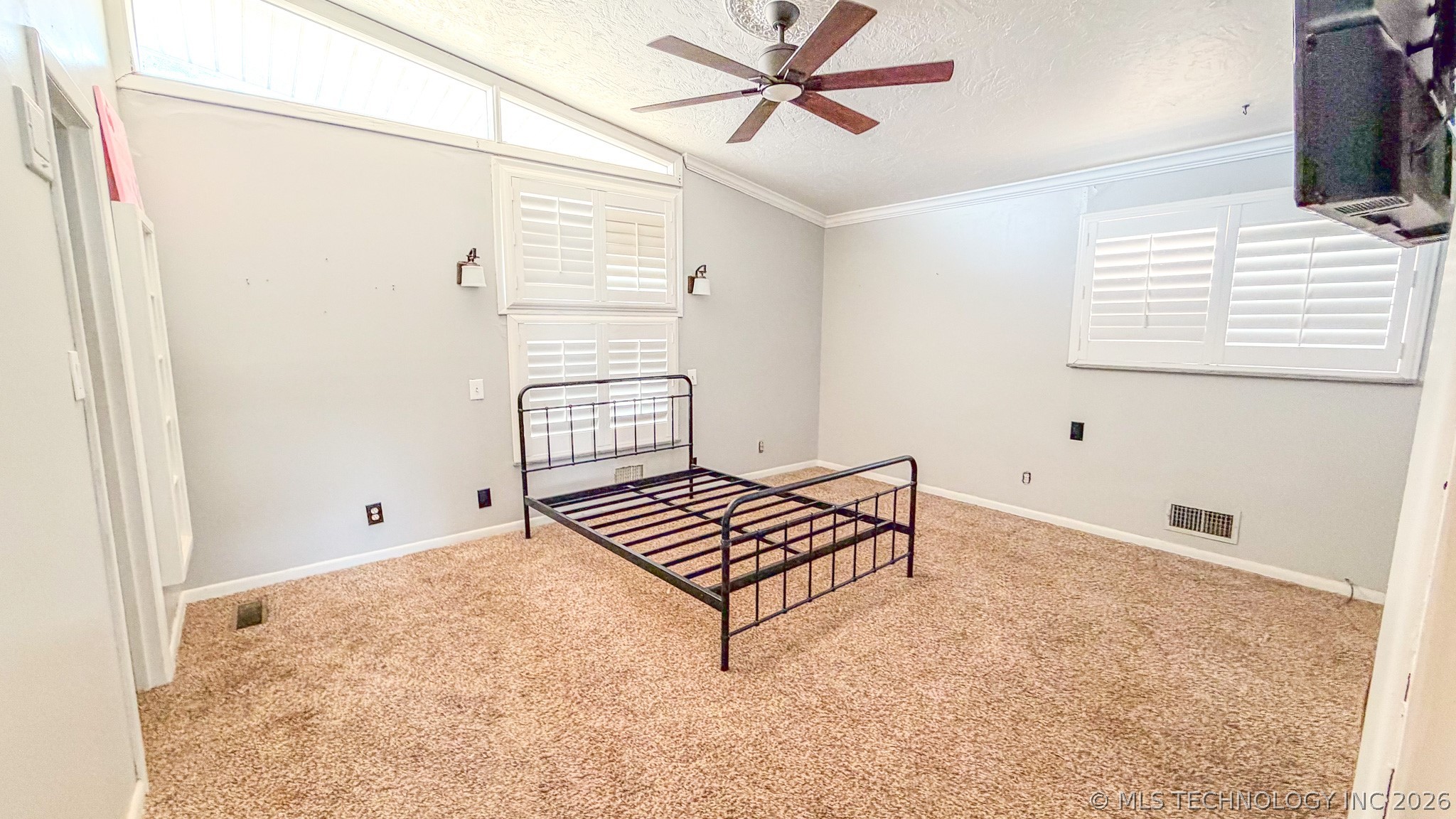 1625 Arlington Street Property Photo 15