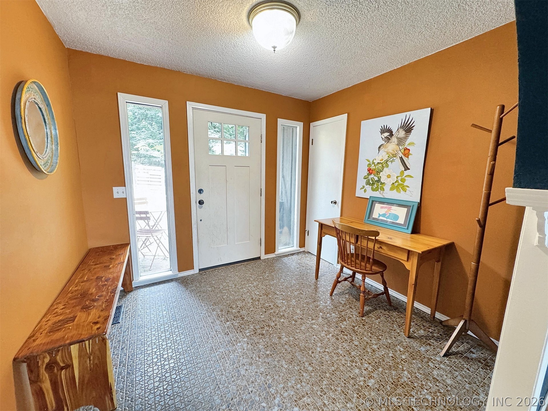 3278 W Southern Avenue Property Photo 3