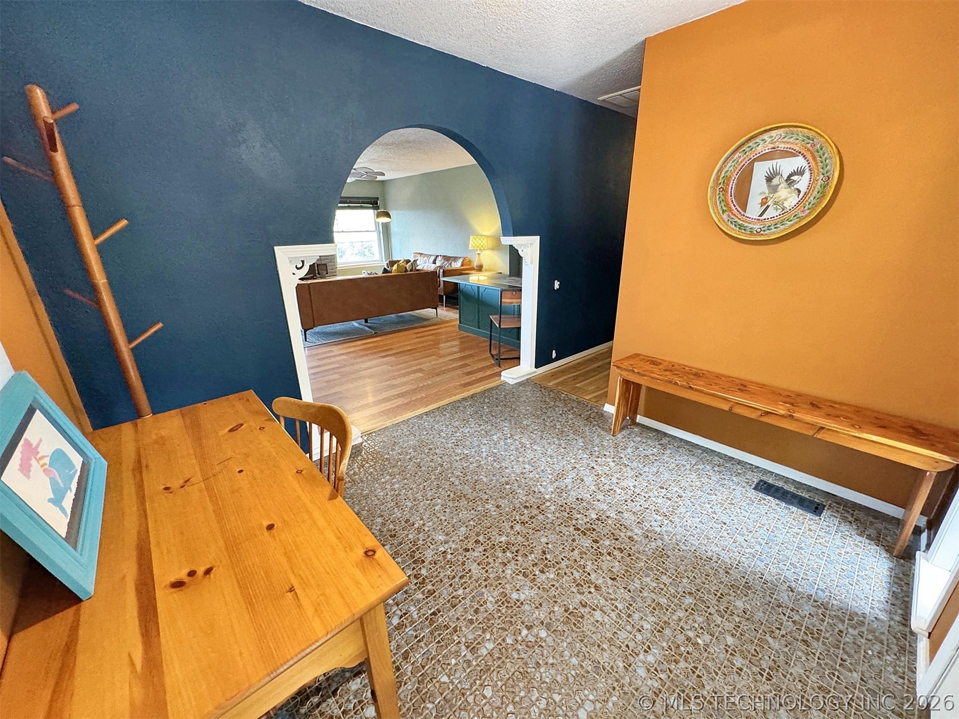 3278 W Southern Avenue Property Photo 5