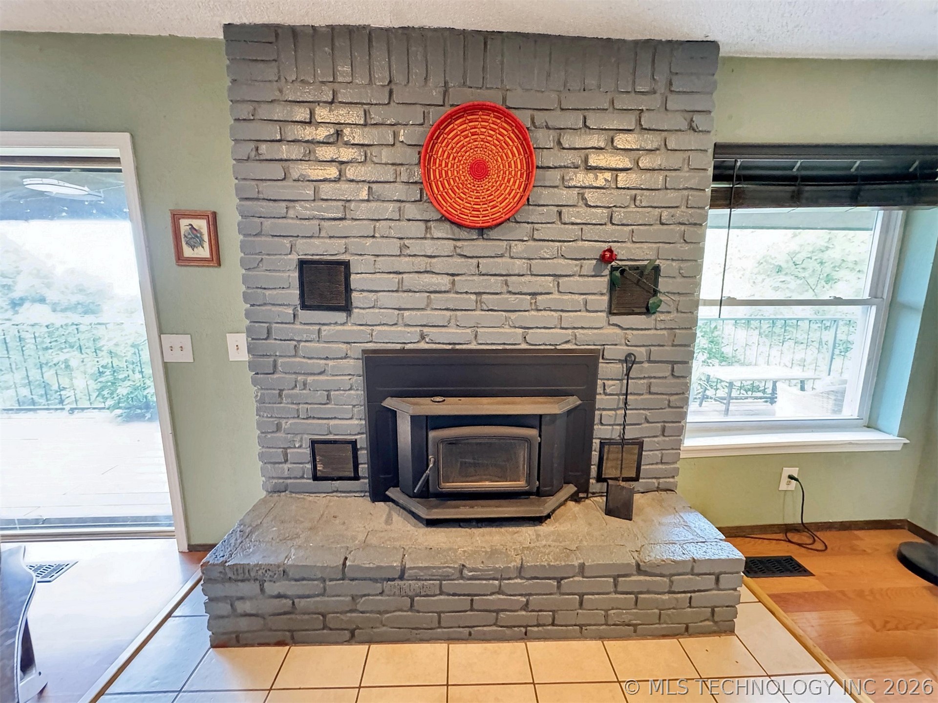 3278 W Southern Avenue Property Photo 19