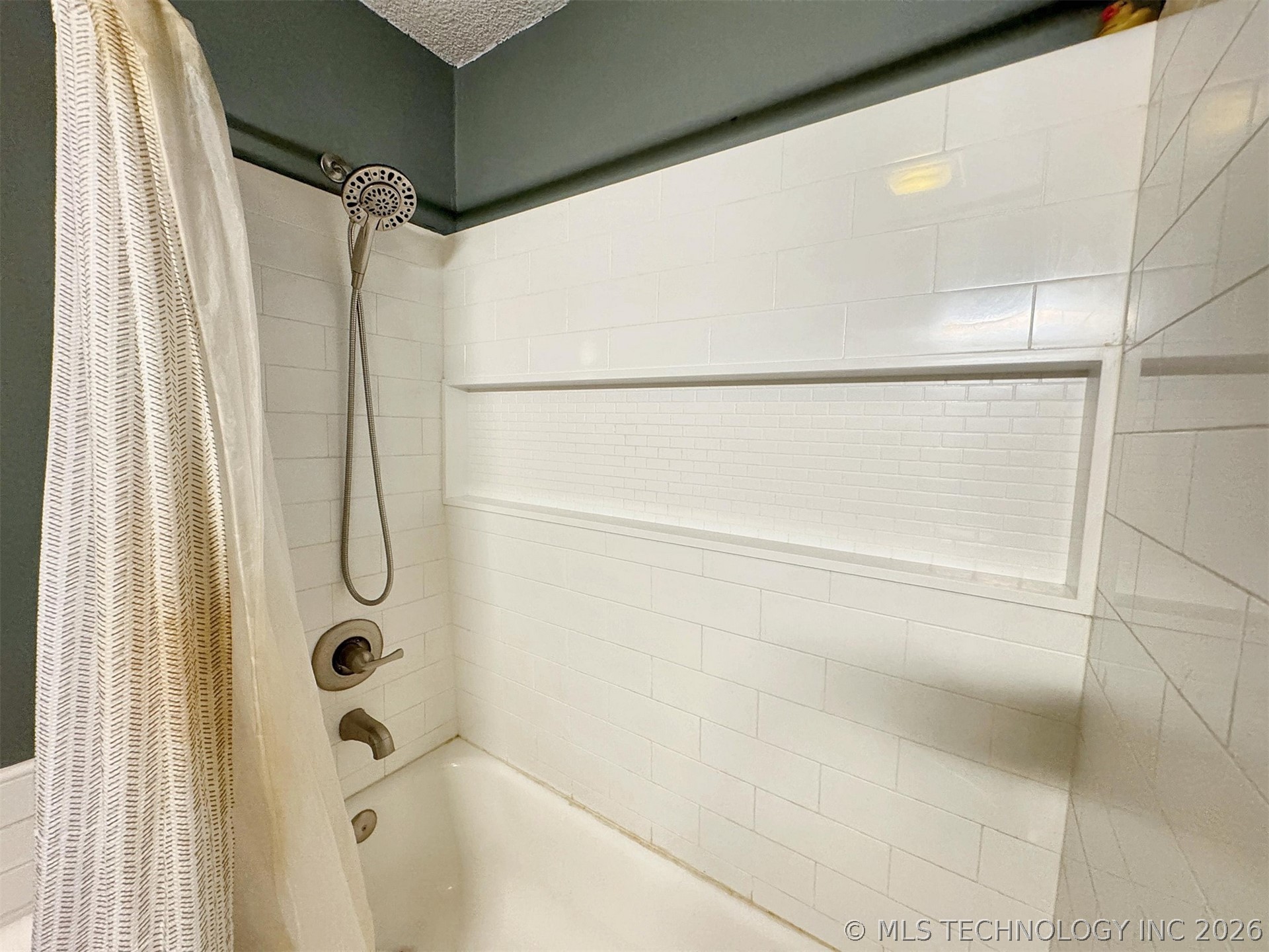 3278 W Southern Avenue Property Photo 47