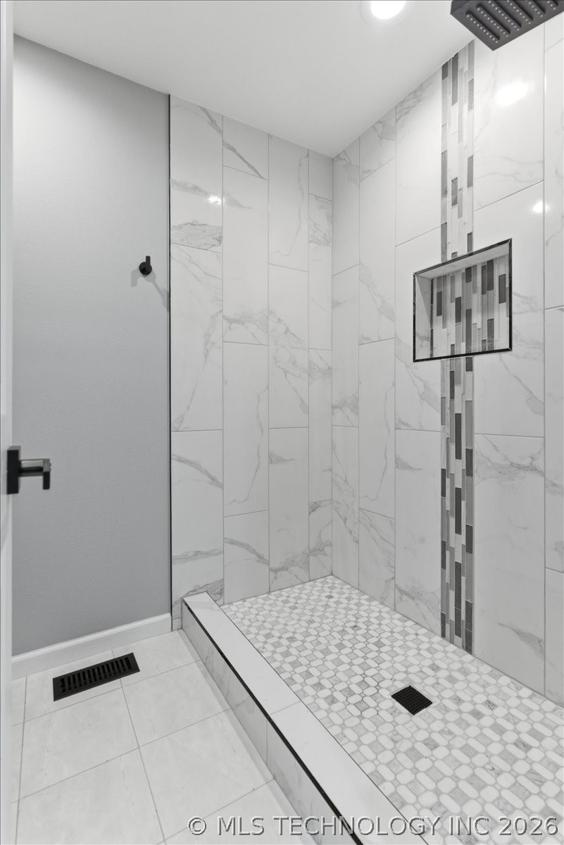 9035 E 67th Street Property Photo 24