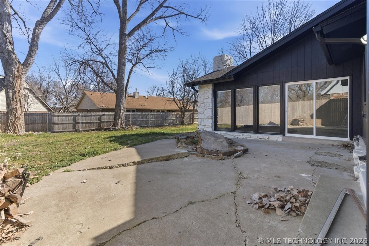 9035 E 67th Street Property Photo 25