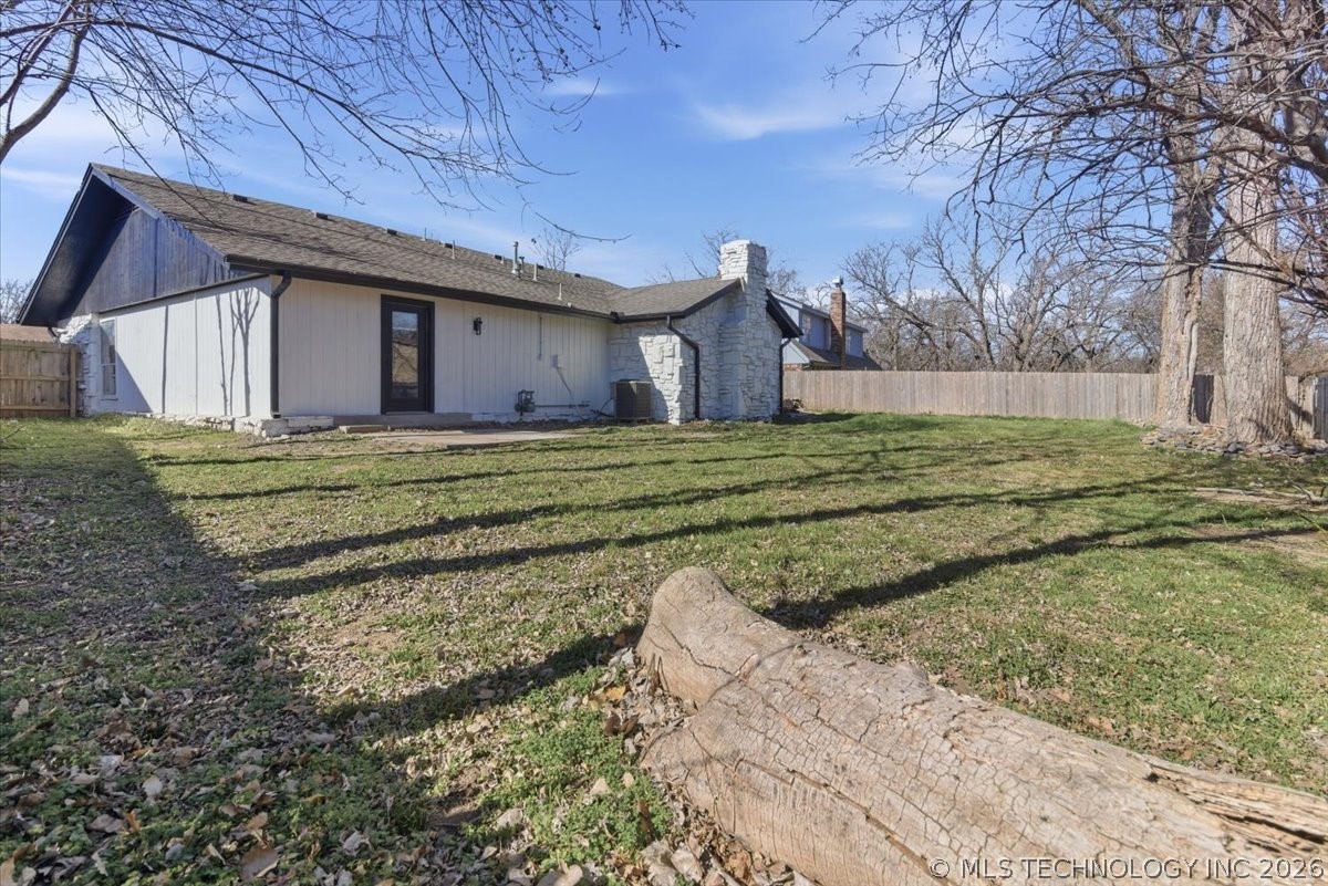 9035 E 67th Street Property Photo 28