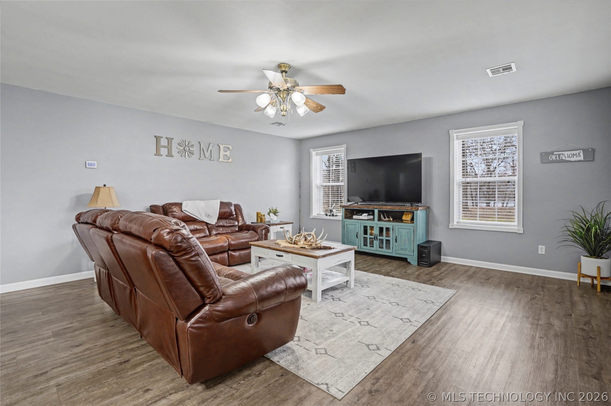 55 Lakewood Estate Drive Property Photo 8