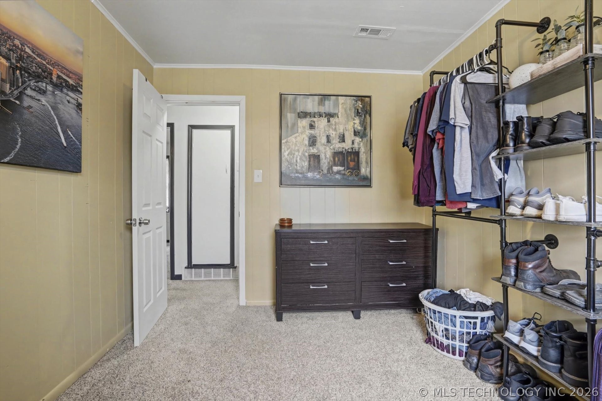 274 E 53rd Street N Property Photo 22