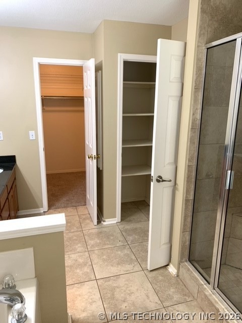 9206 E 87th Street Property Photo 14