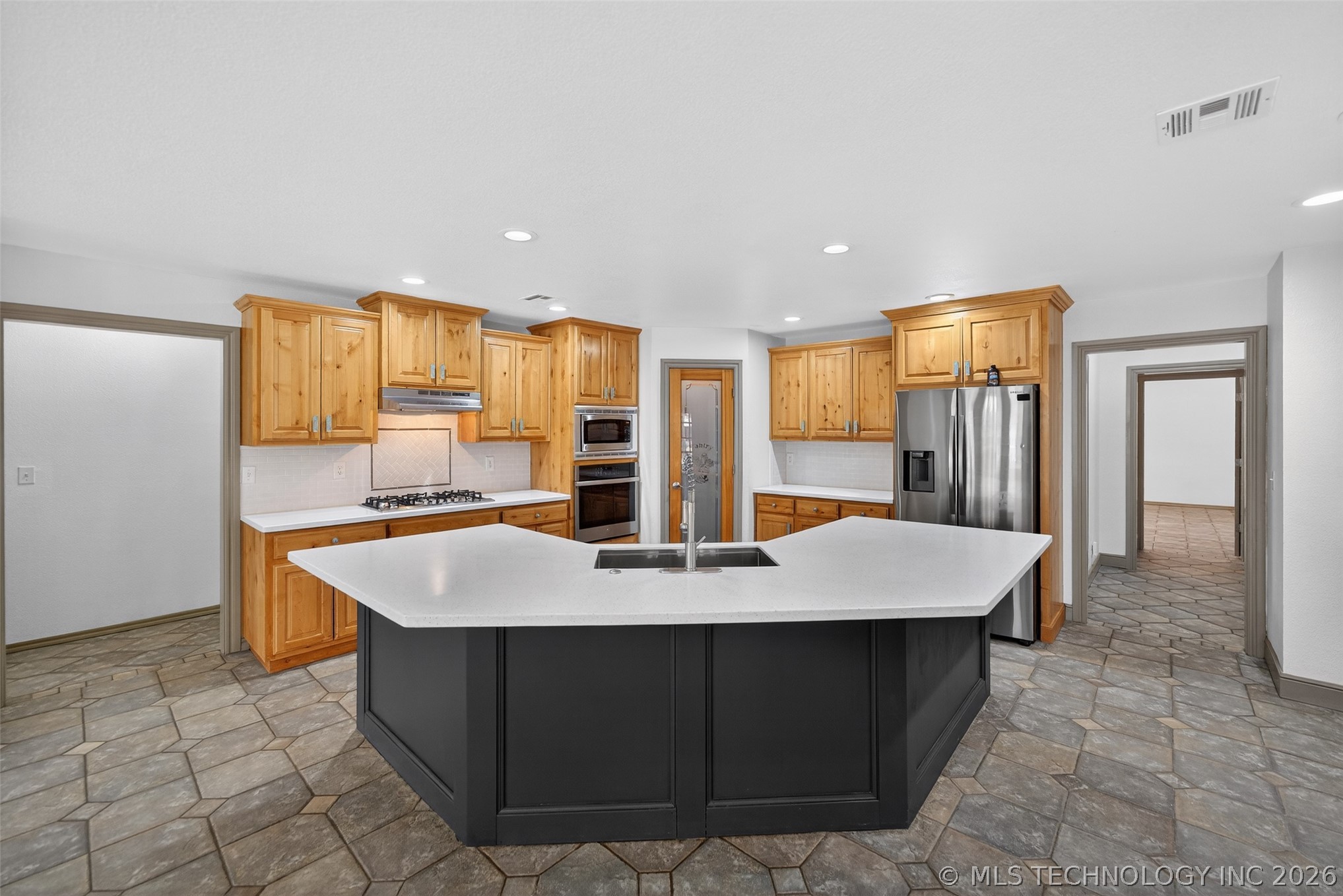 3863 W 173rd Street N Property Photo 14