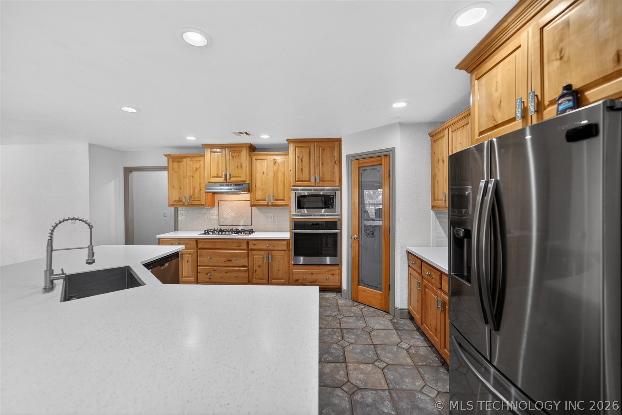 3863 W 173rd Street N Property Photo 19