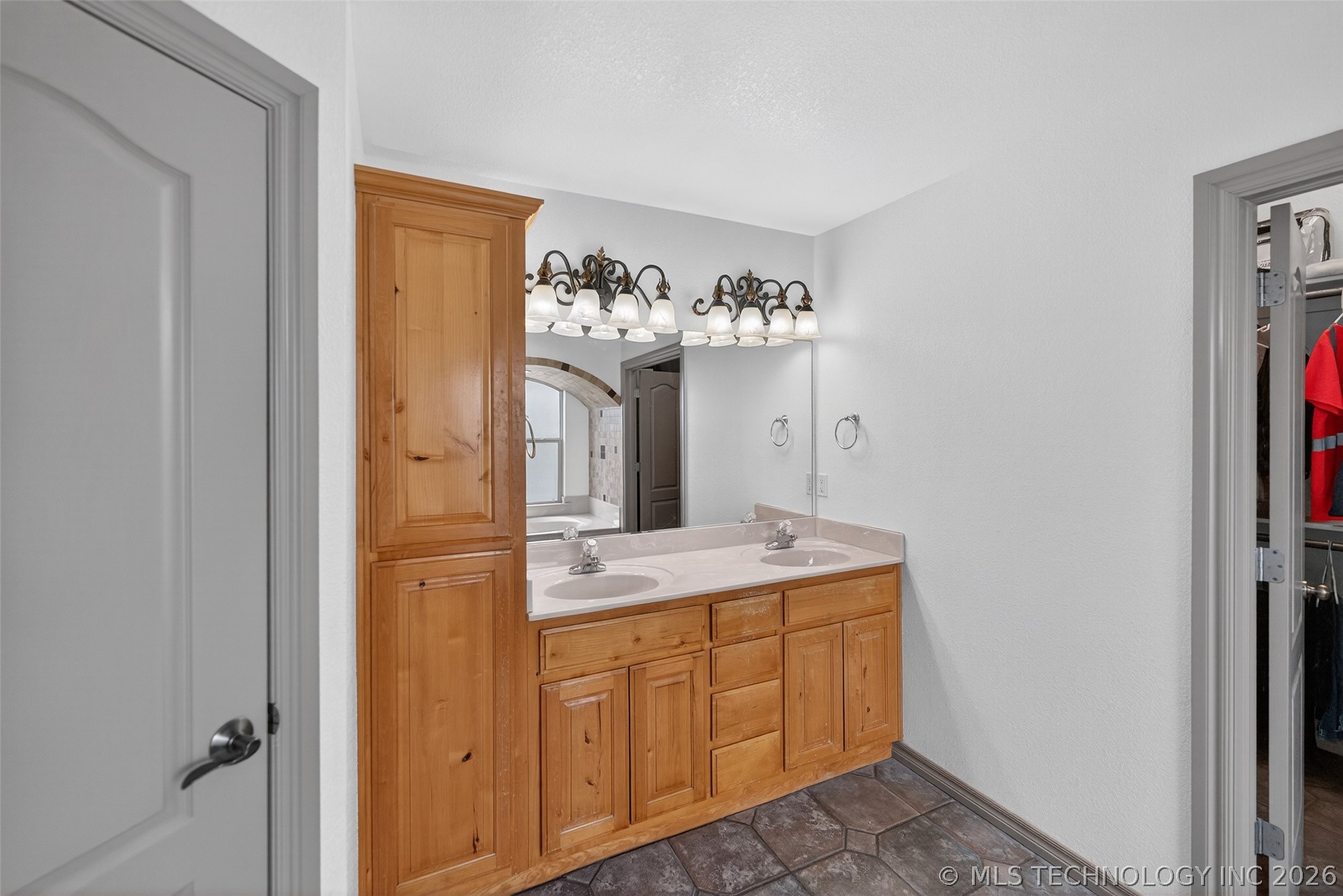 3863 W 173rd Street N Property Photo 29