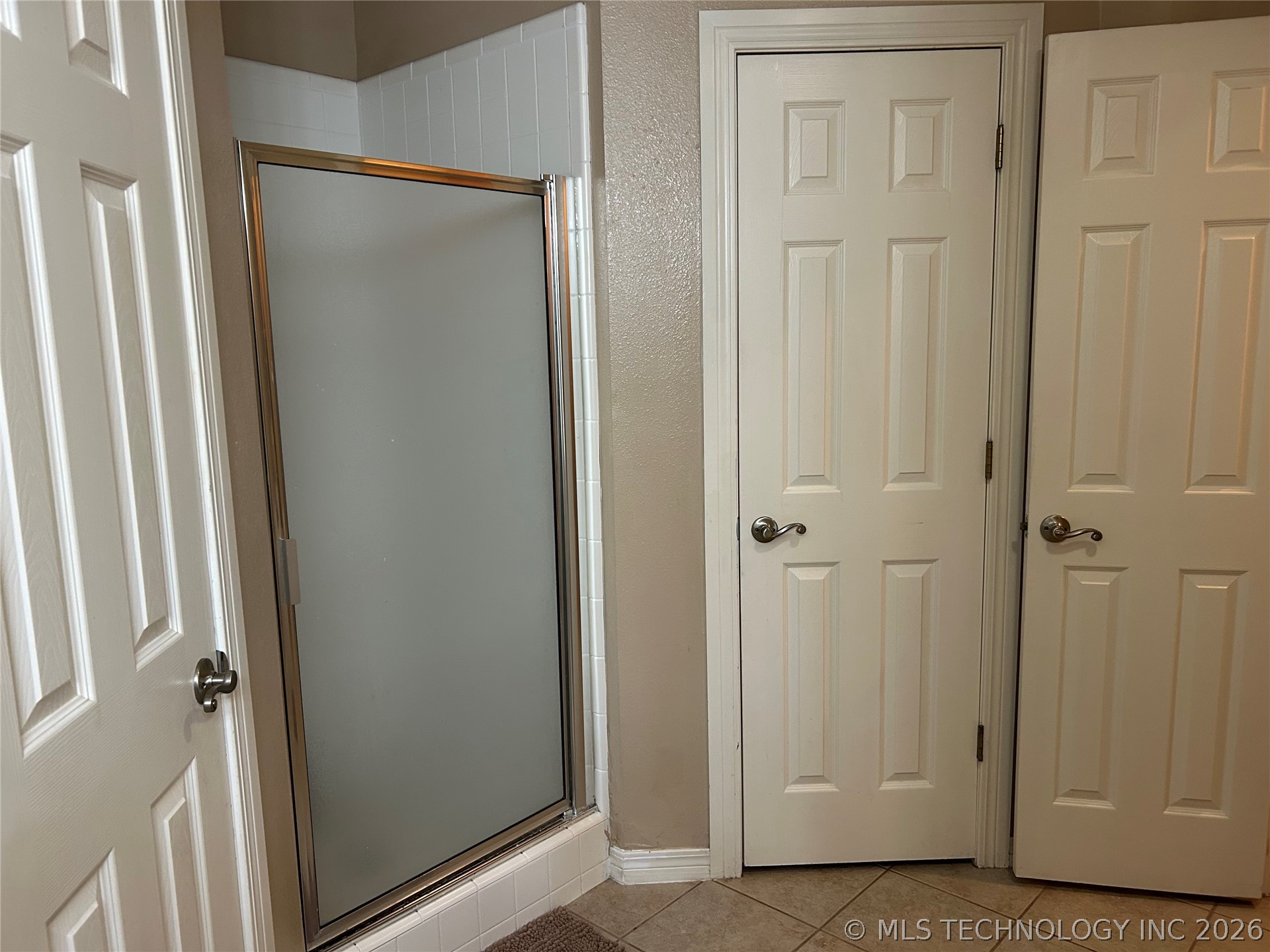 1204 Pinehurst Court Property Photo 19