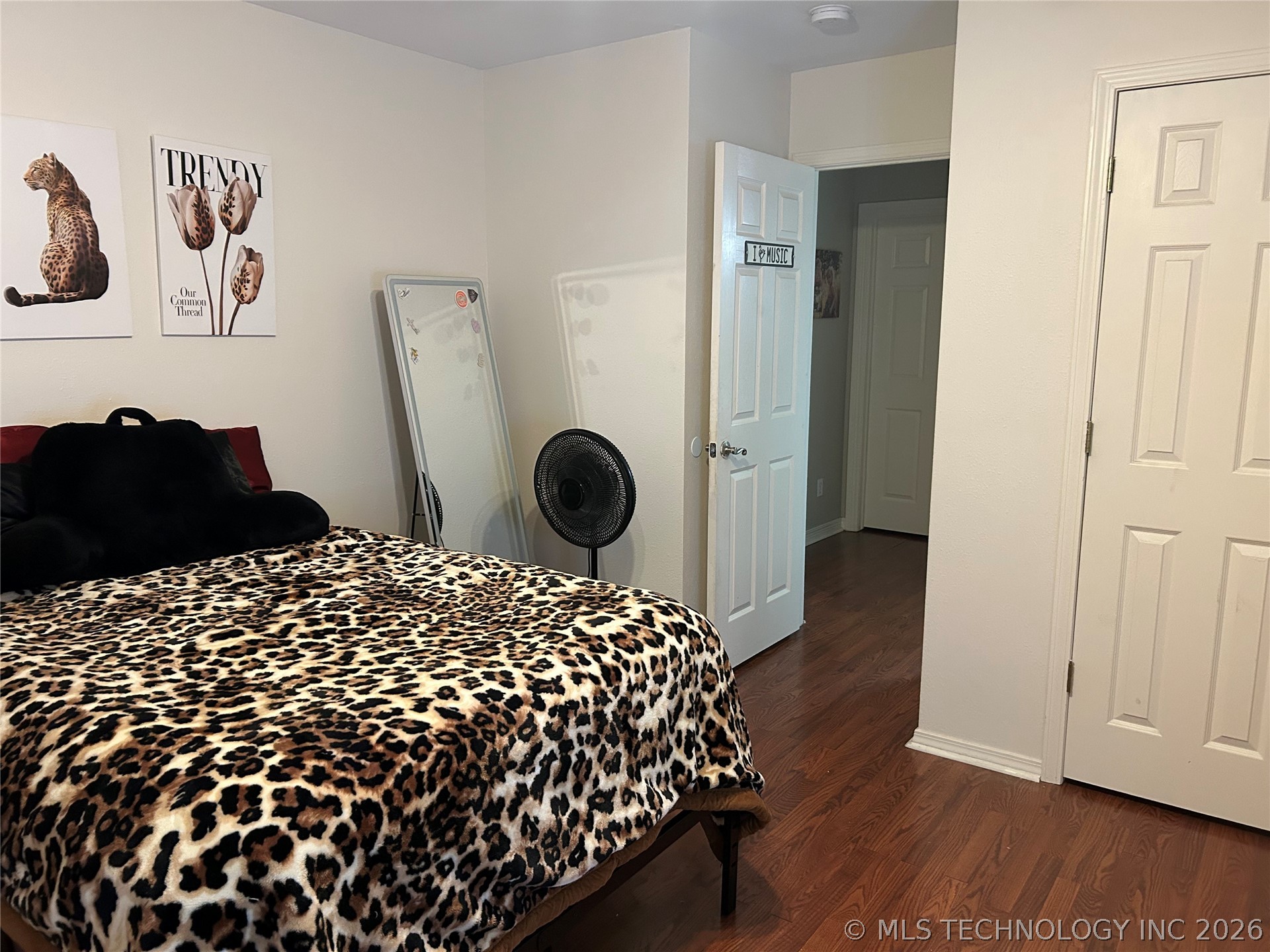 1204 Pinehurst Court Property Photo 23