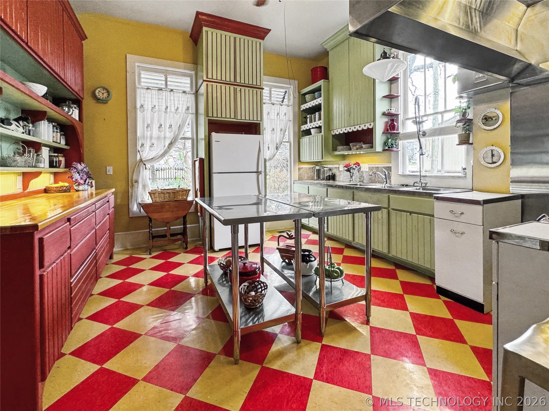 224 W Chickasaw Street Property Photo 22