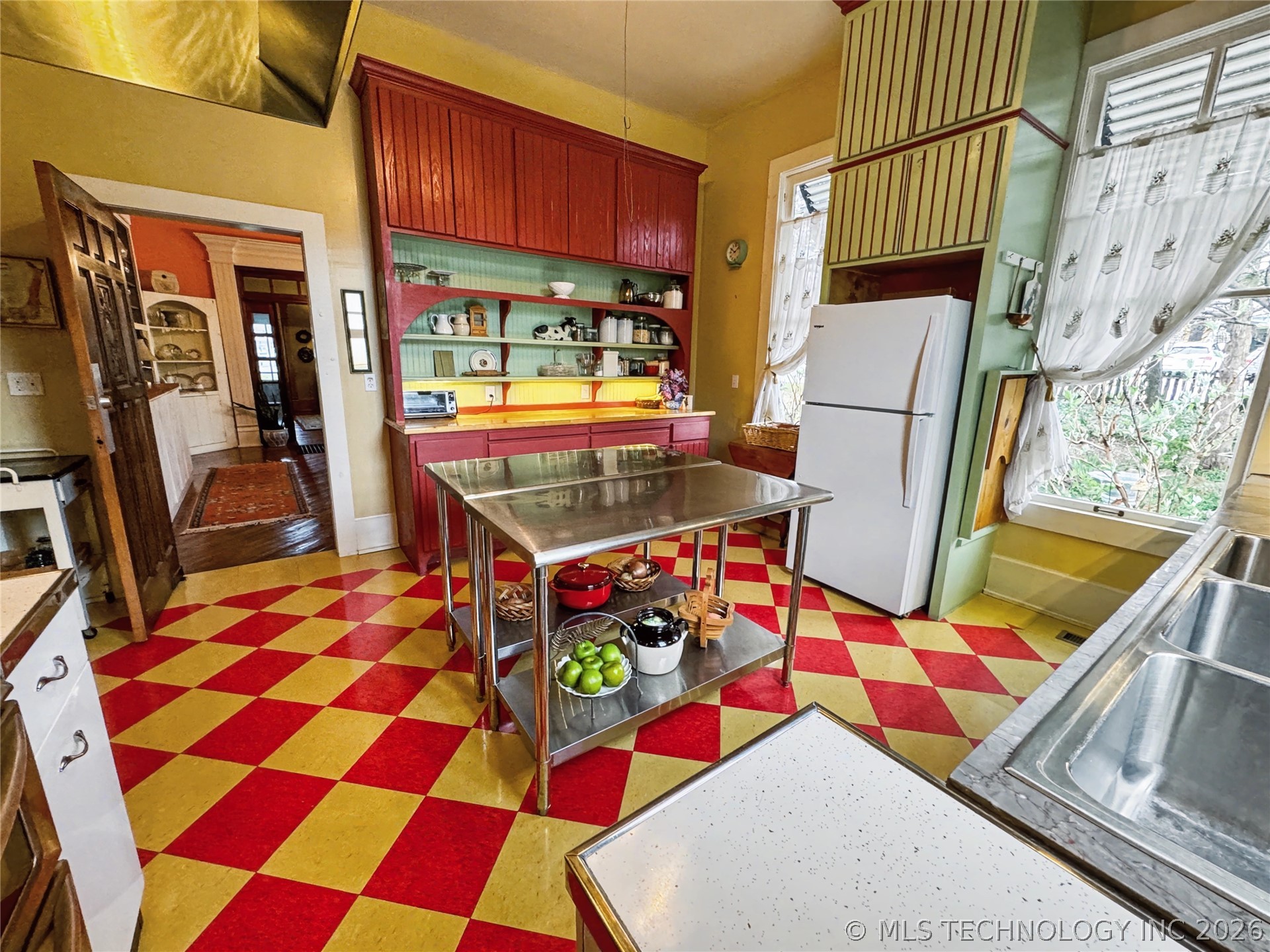 224 W Chickasaw Street Property Photo 24