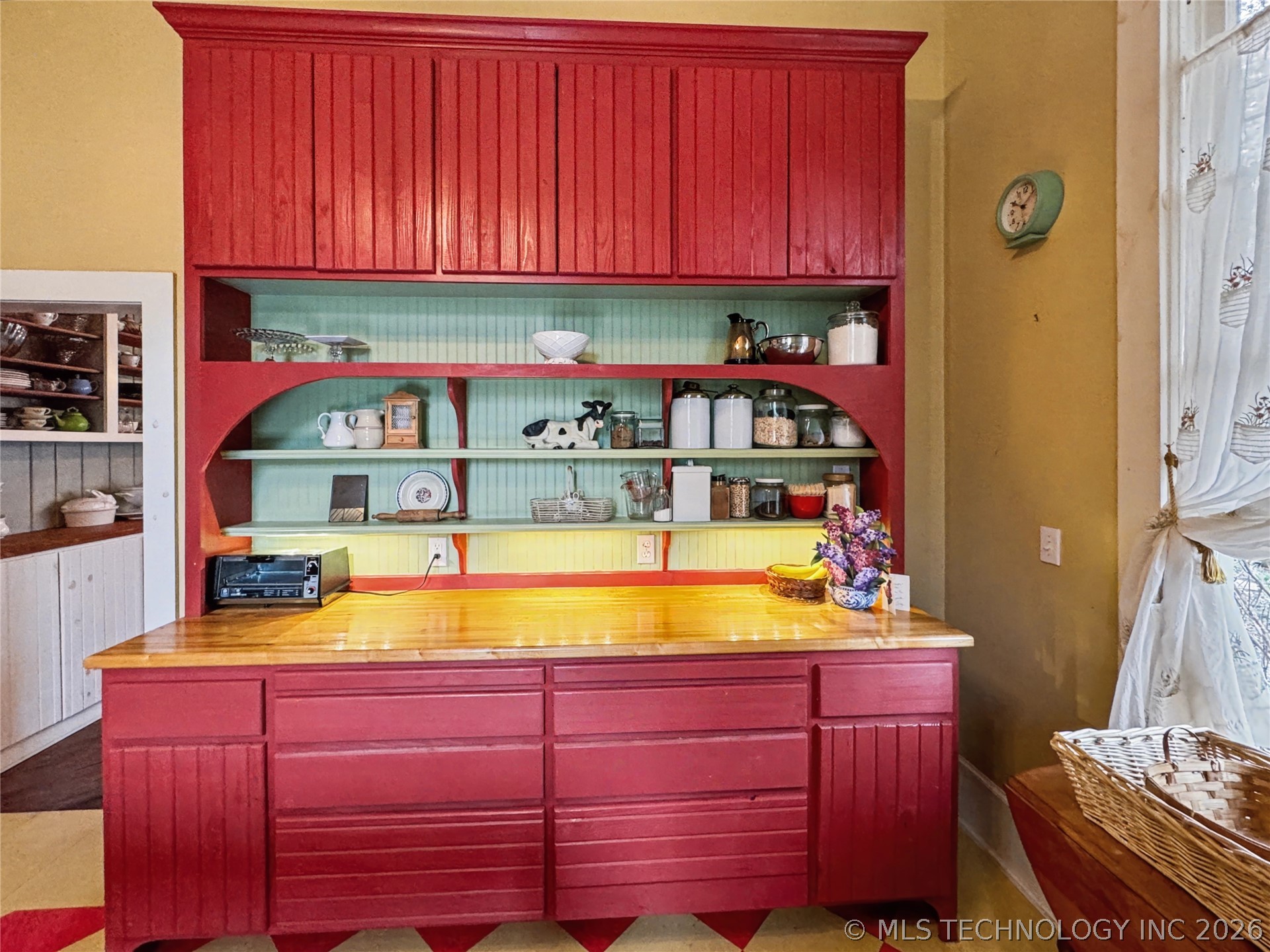 224 W Chickasaw Street Property Photo 26