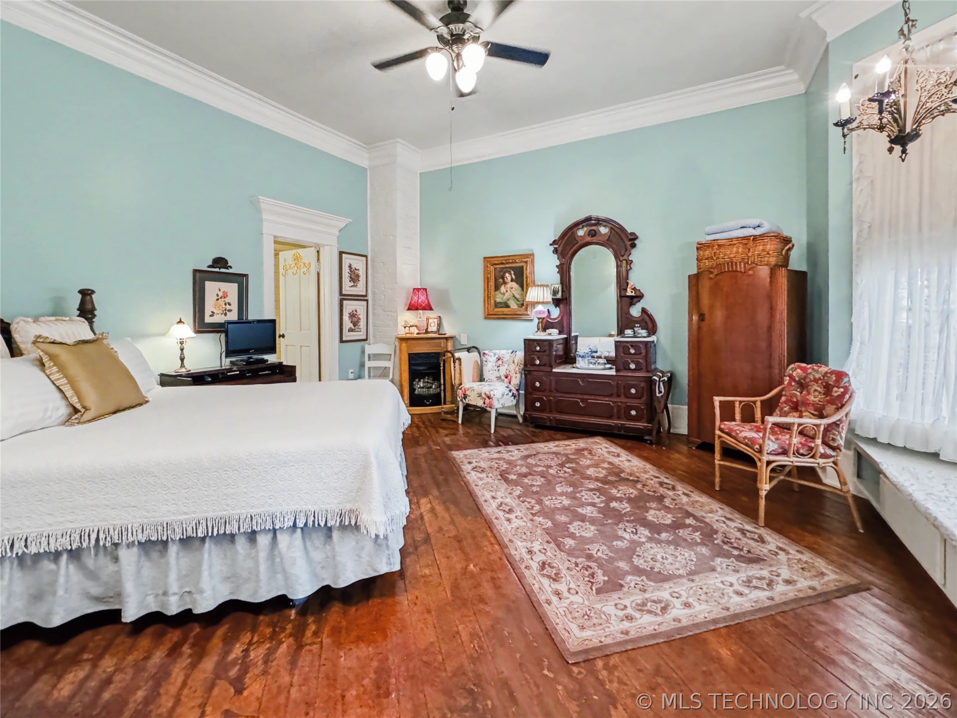 224 W Chickasaw Street Property Photo 36