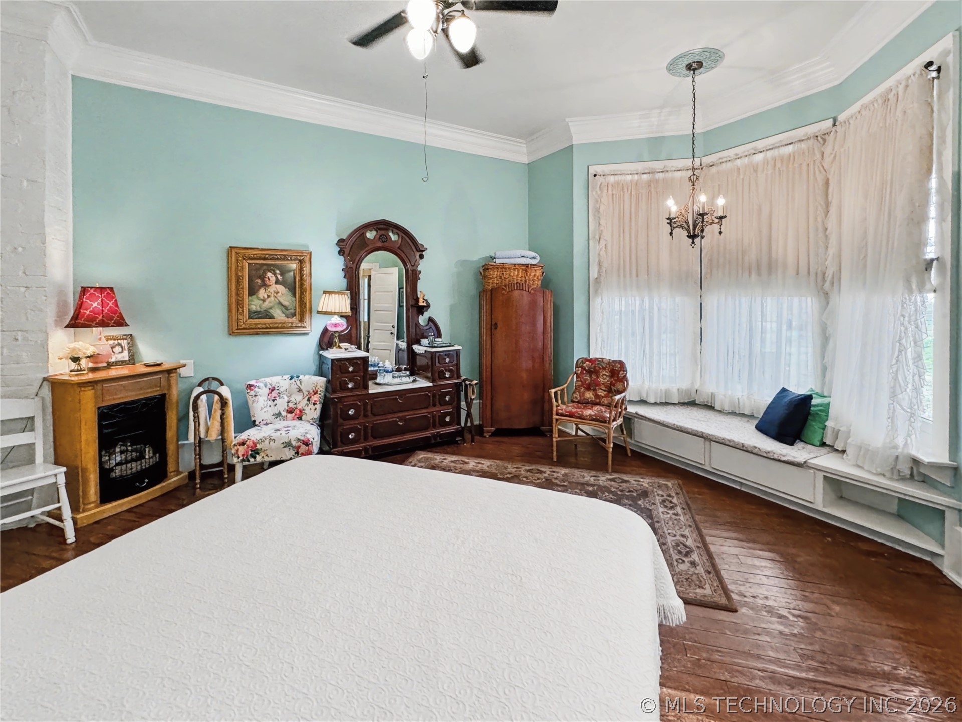 224 W Chickasaw Street Property Photo 38