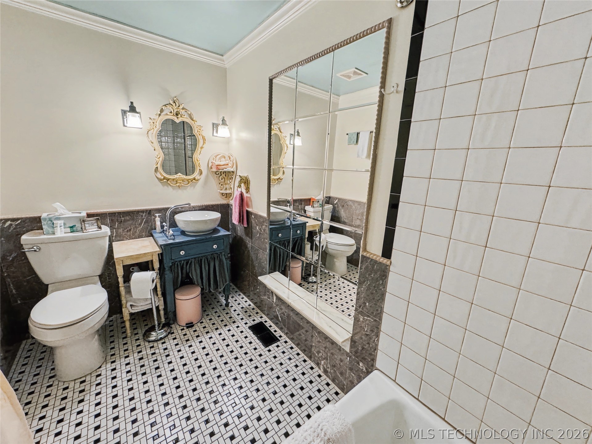 224 W Chickasaw Street Property Photo 40