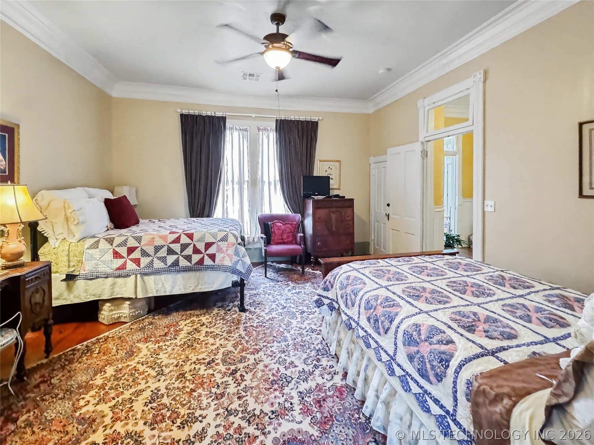 224 W Chickasaw Street Property Photo 47