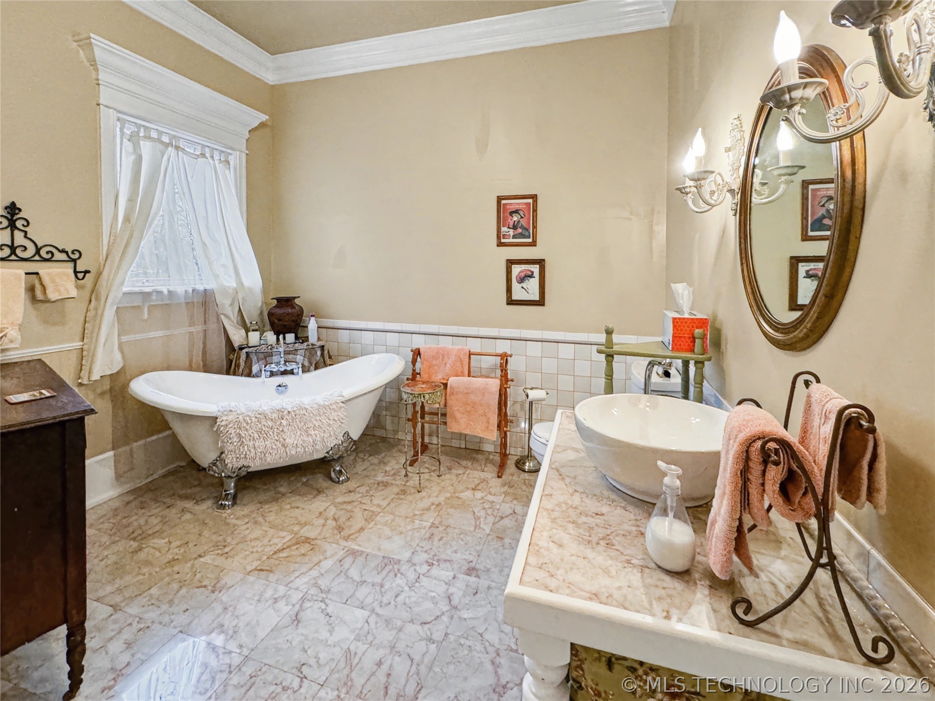 224 W Chickasaw Street Property Photo 59