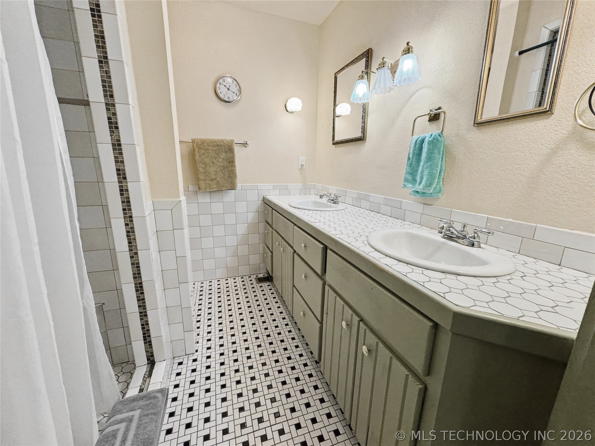 224 W Chickasaw Street Property Photo 70