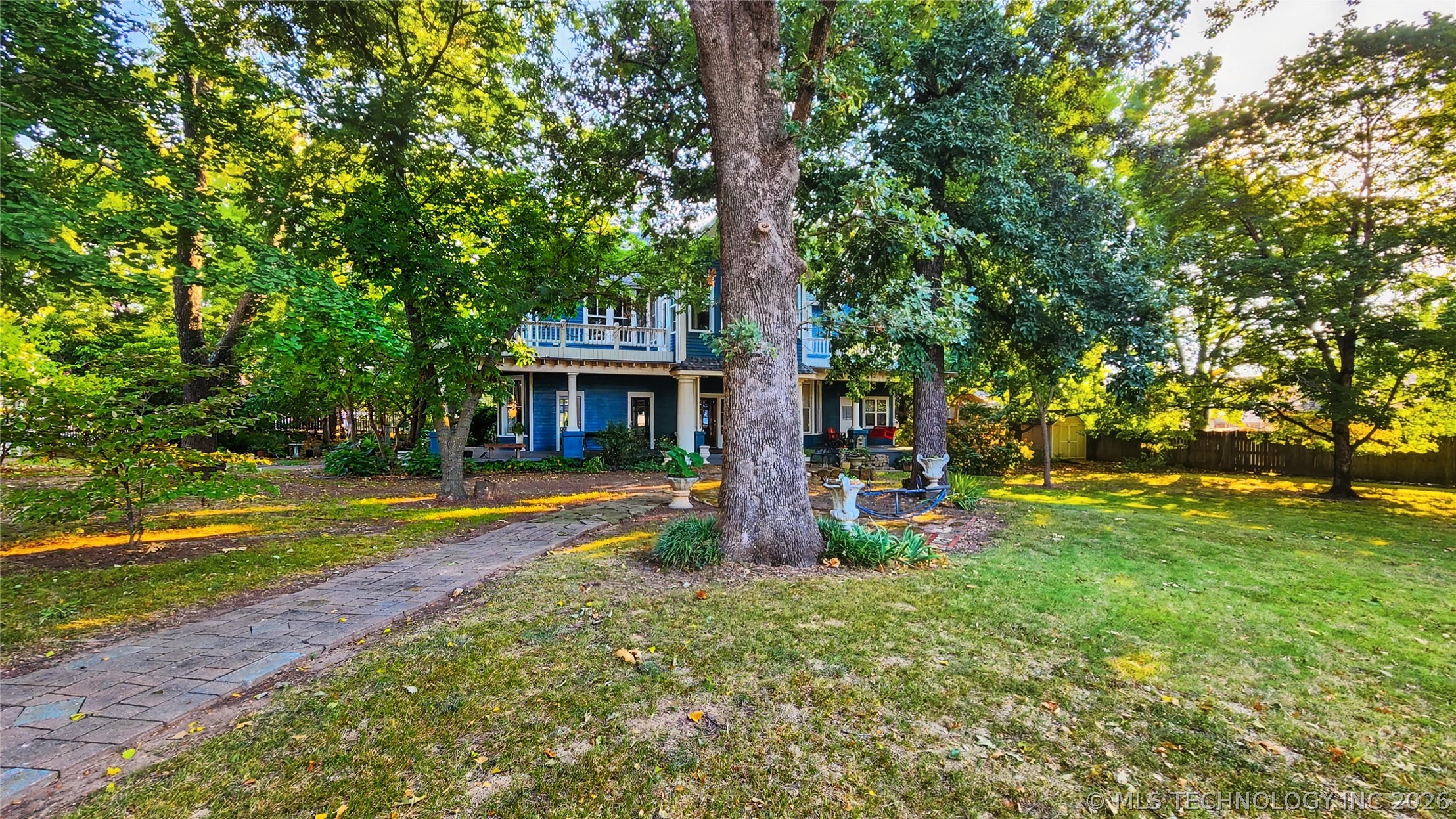 224 W Chickasaw Street Property Photo 87