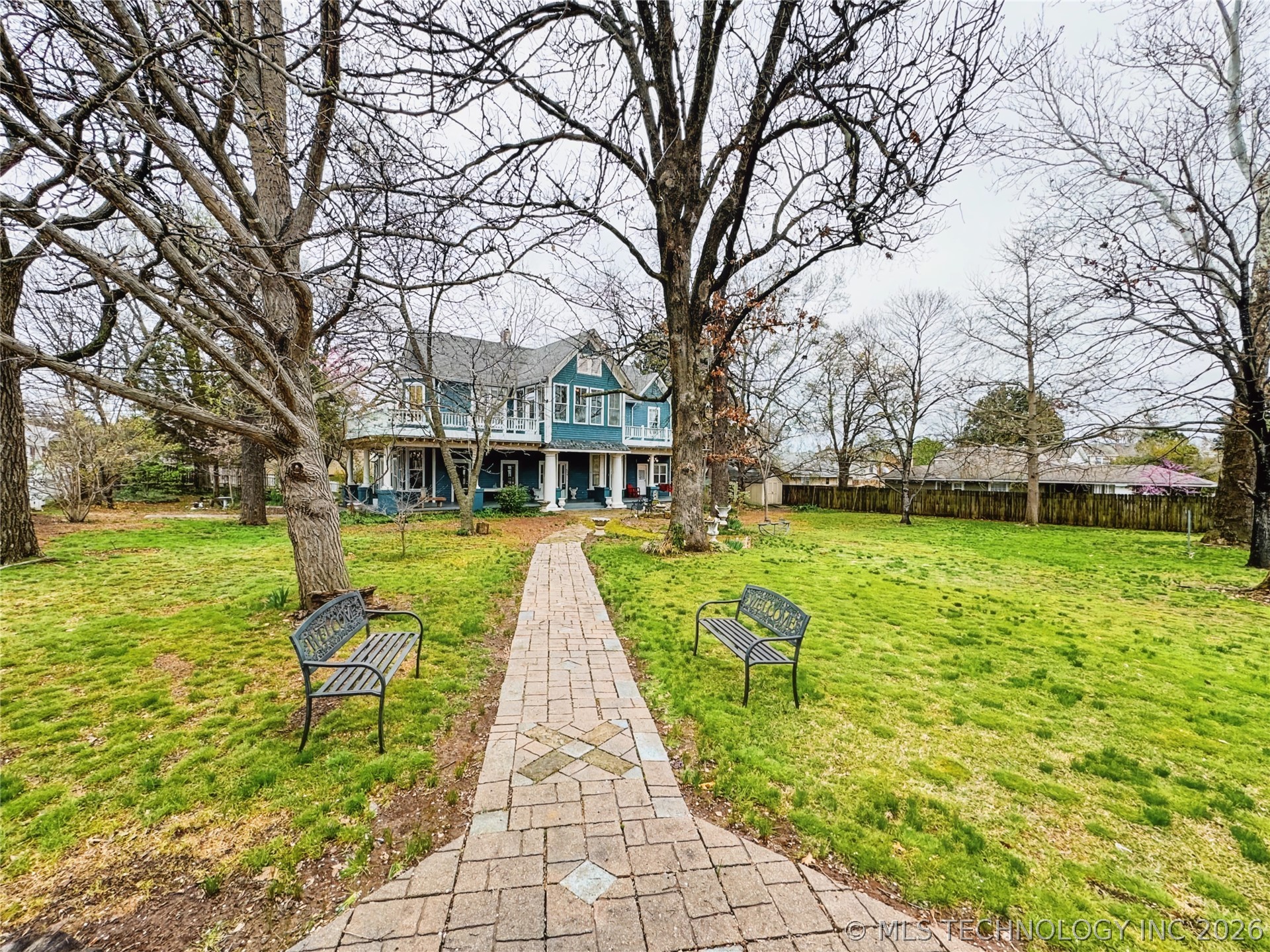 224 W Chickasaw Street Property Photo 93