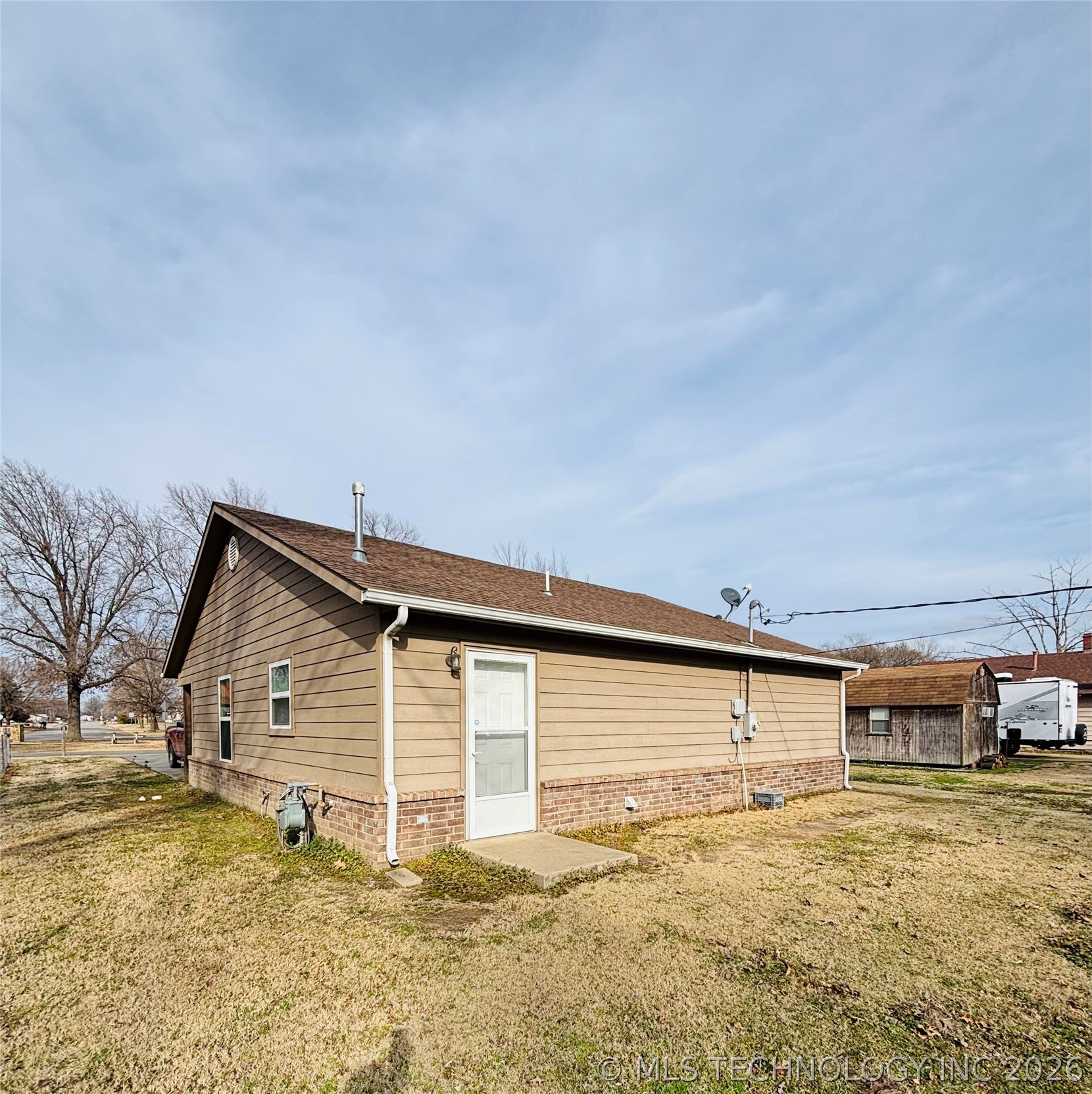 507 Independence Property Photo 3