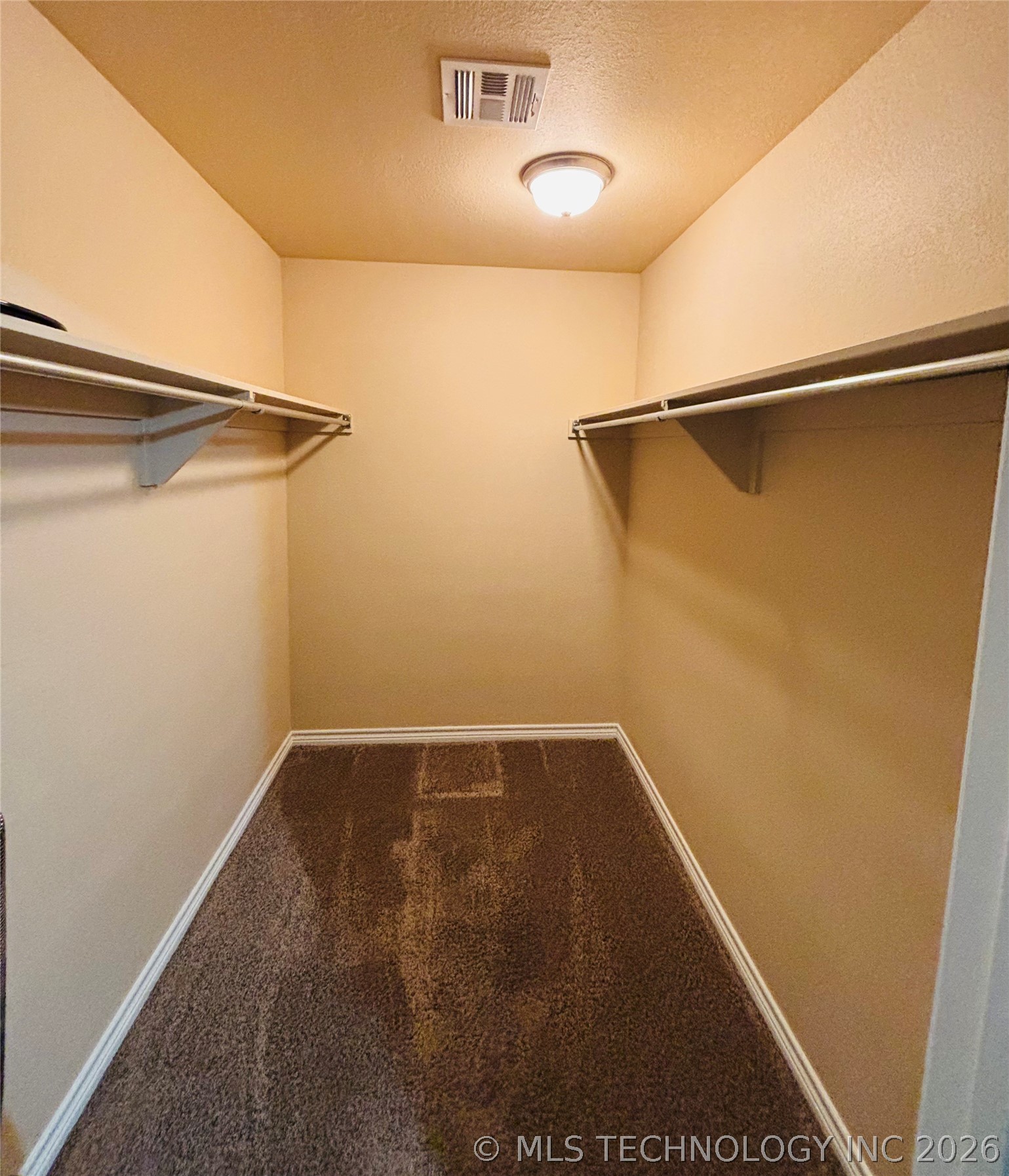 507 Independence Property Photo 8