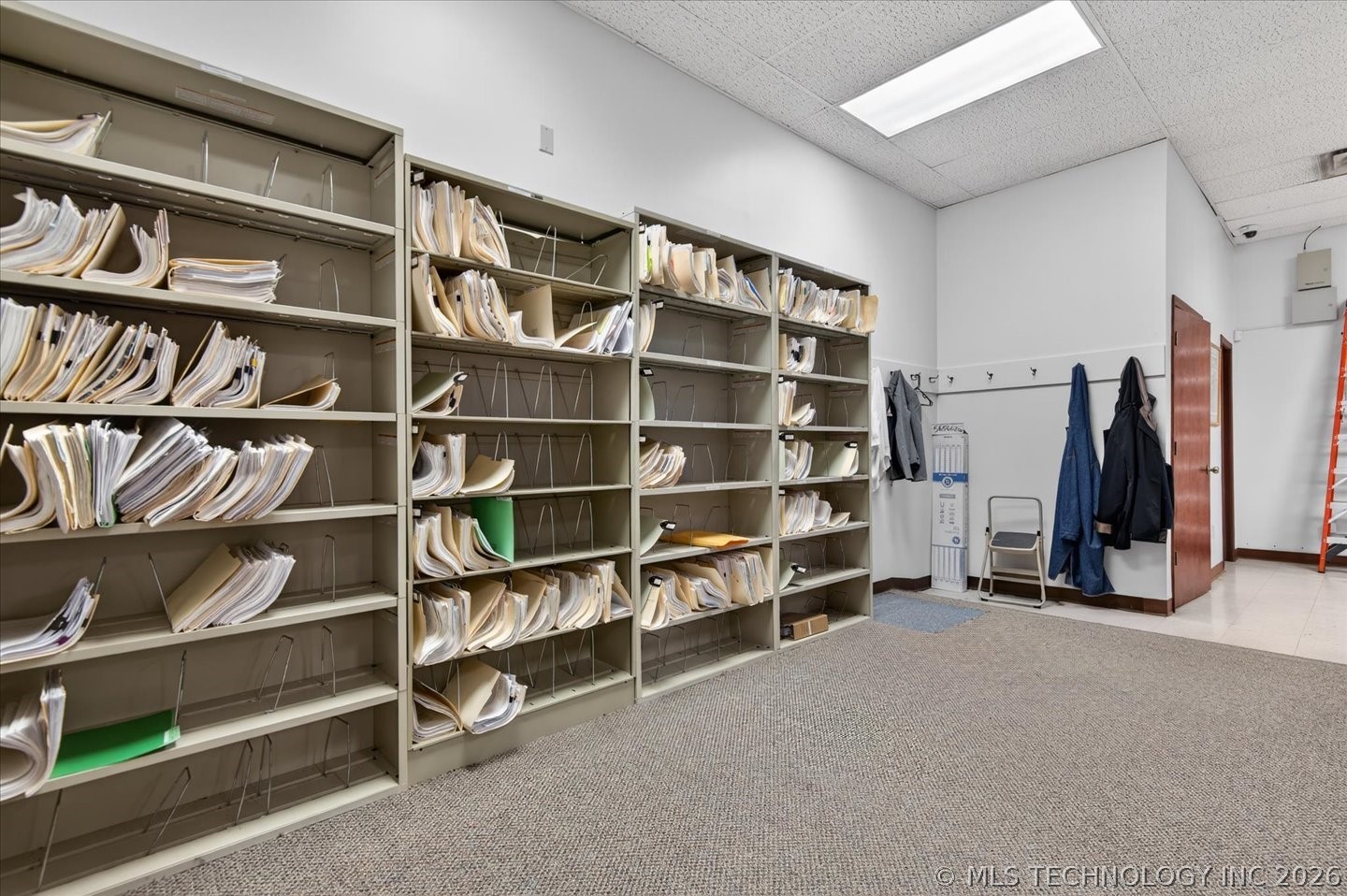 111 Se Frank Phillips Boulevard Property Photo 13