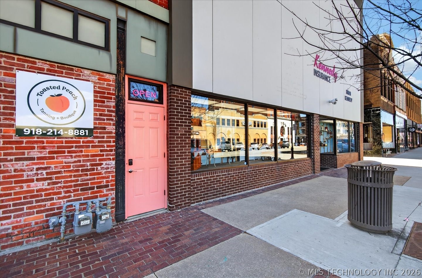 111 Se Frank Phillips Boulevard Property Photo 23