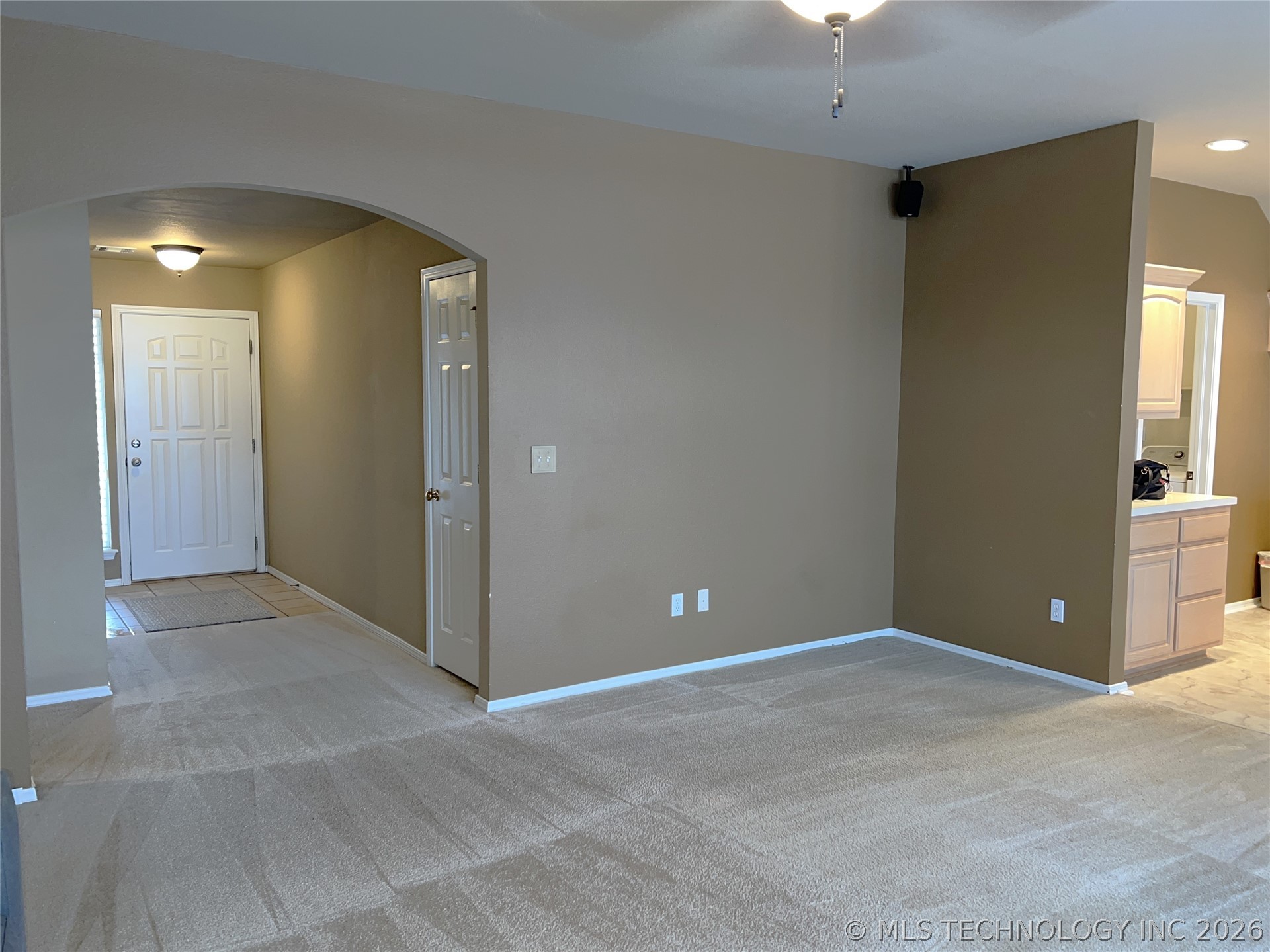 10309 E 115th Place Property Photo 2
