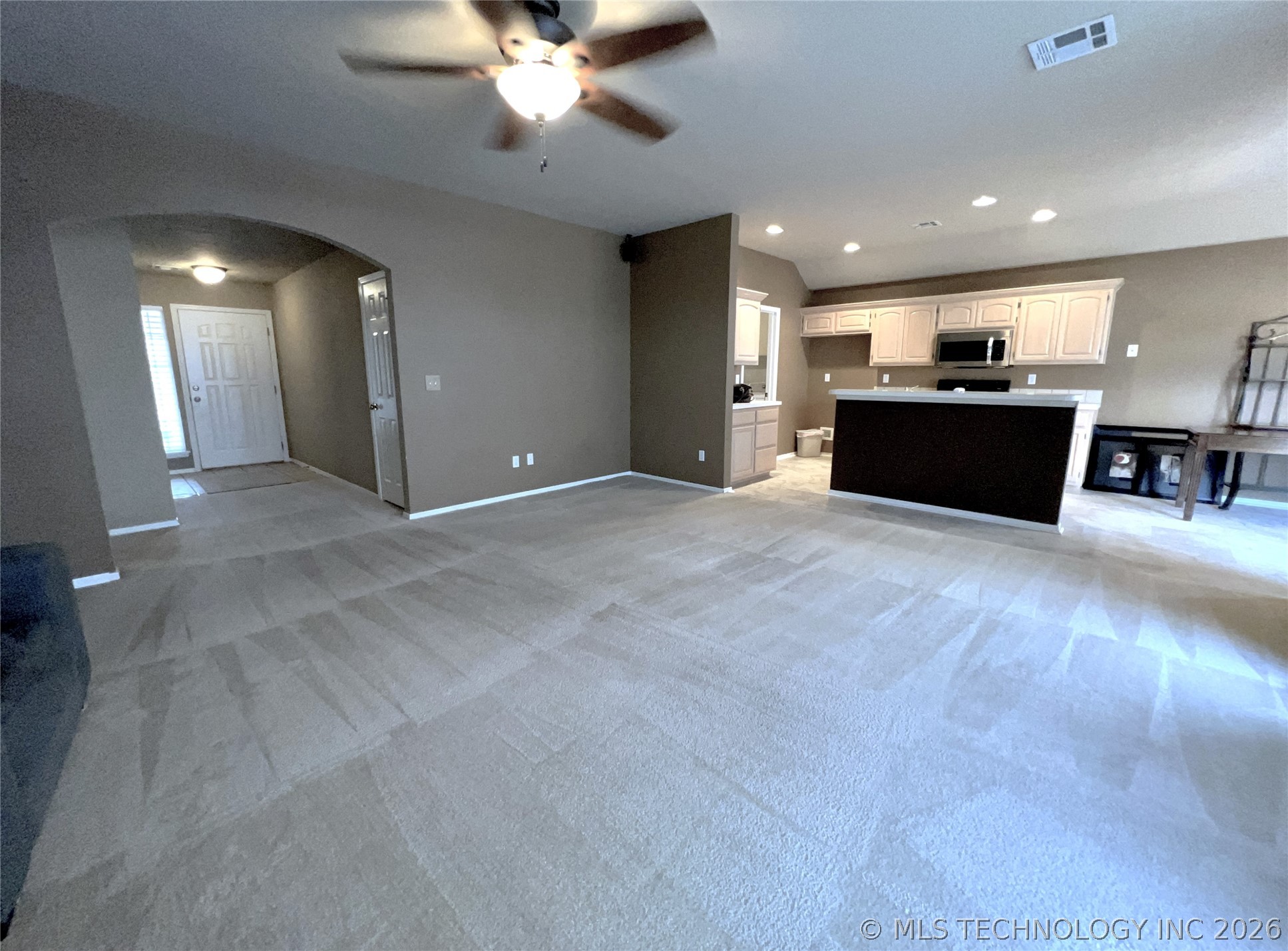 10309 E 115th Place Property Photo 3