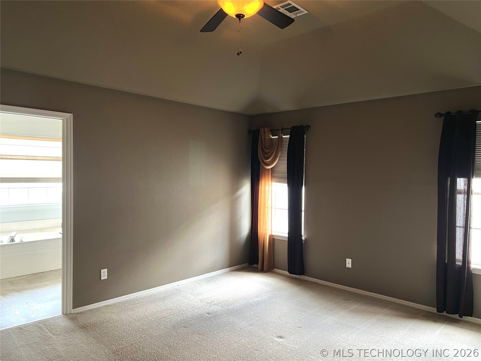 10309 E 115th Place Property Photo 7