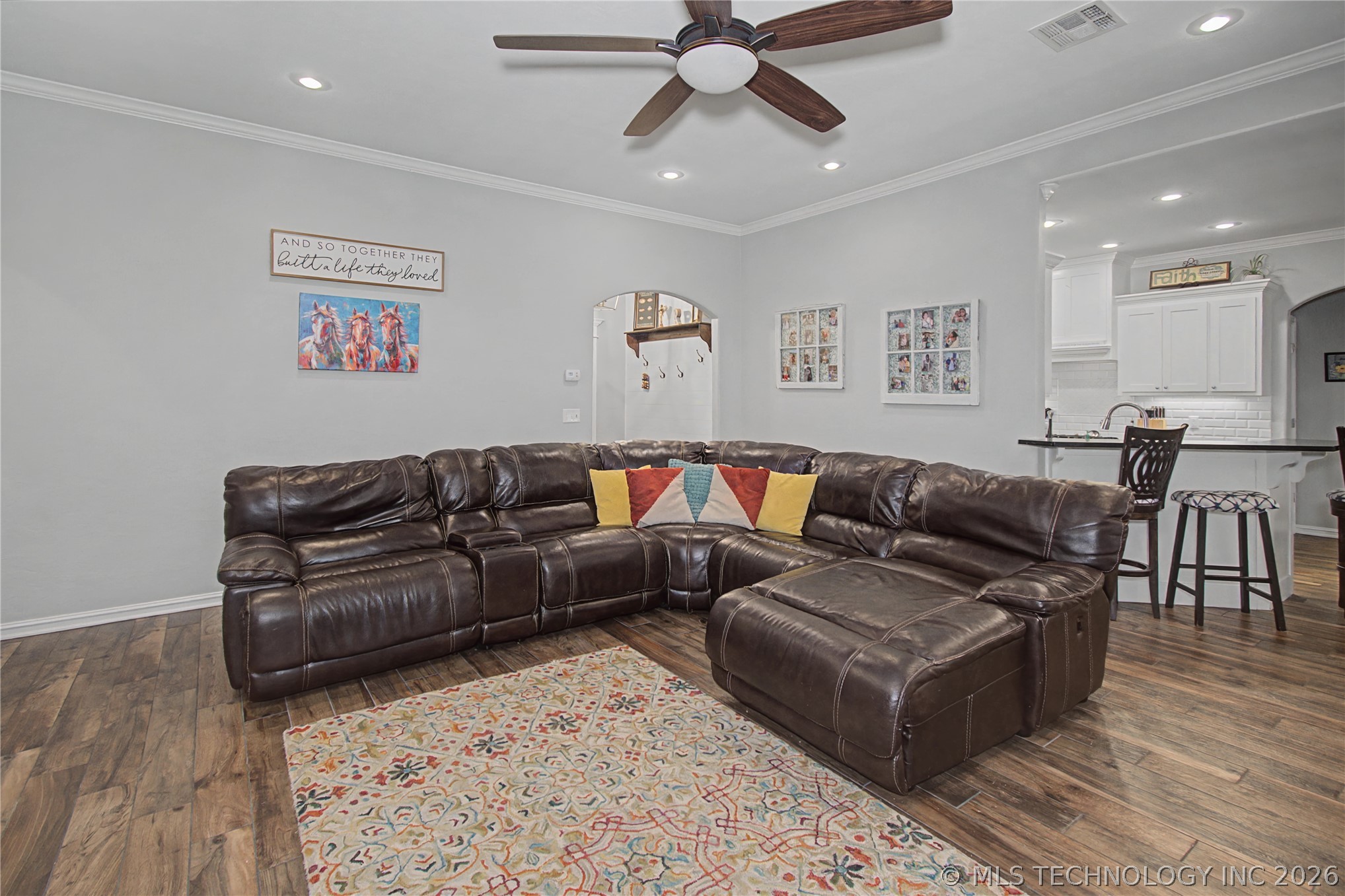 6903 S 4th Street W Property Photo 3